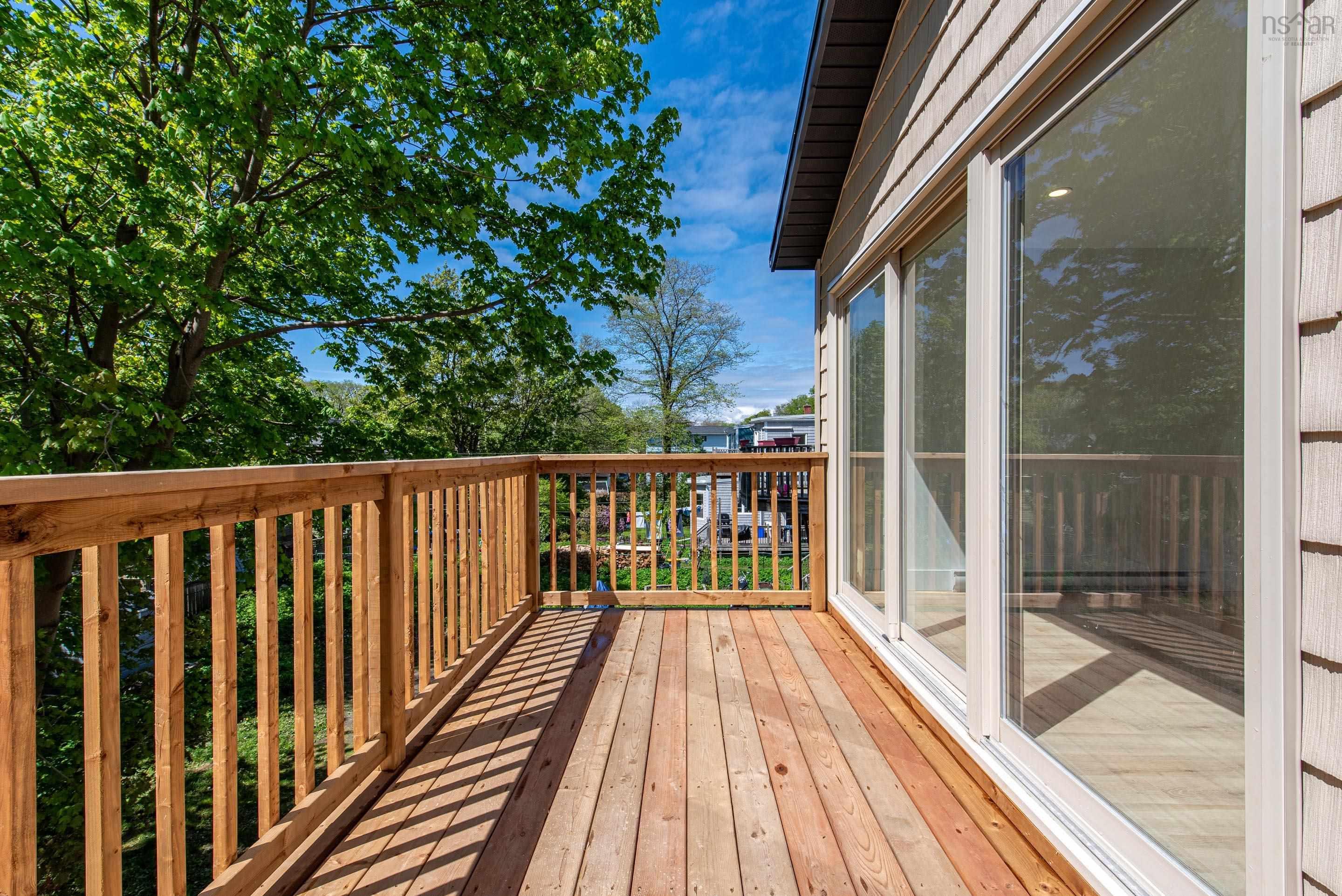 6254 Allan Street photo #35