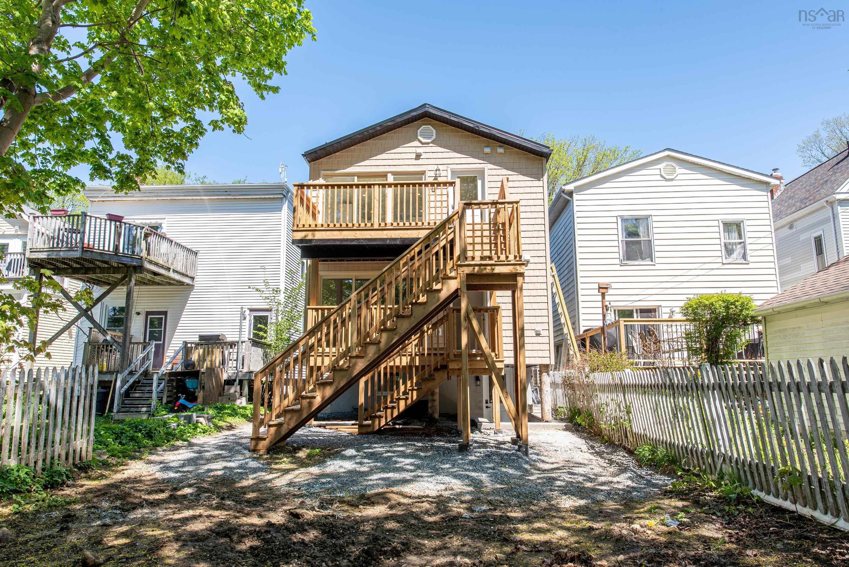6254 Allan Street photo #39