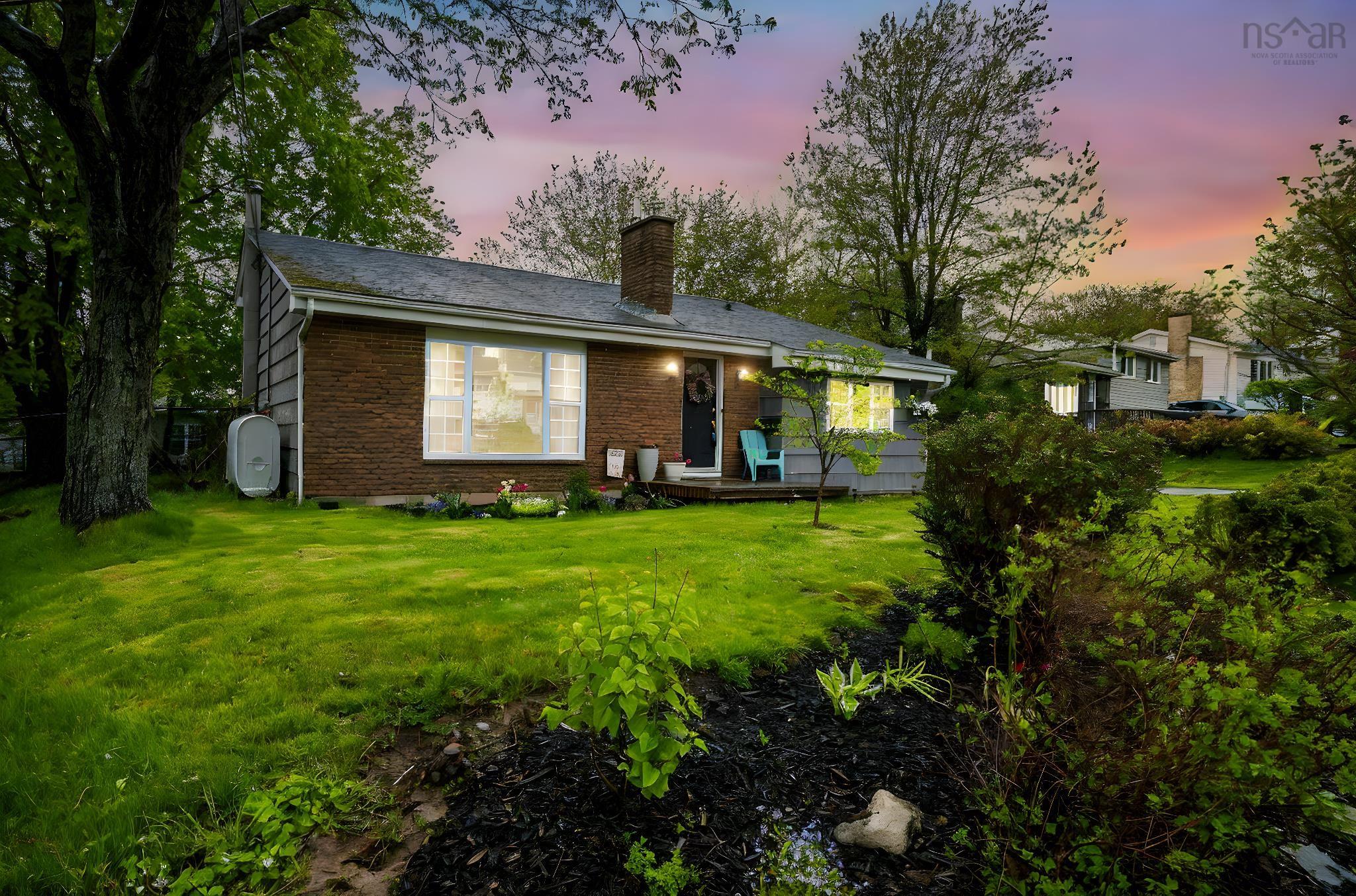 15 DUNROBIN DR, DARTMOUTH, NS