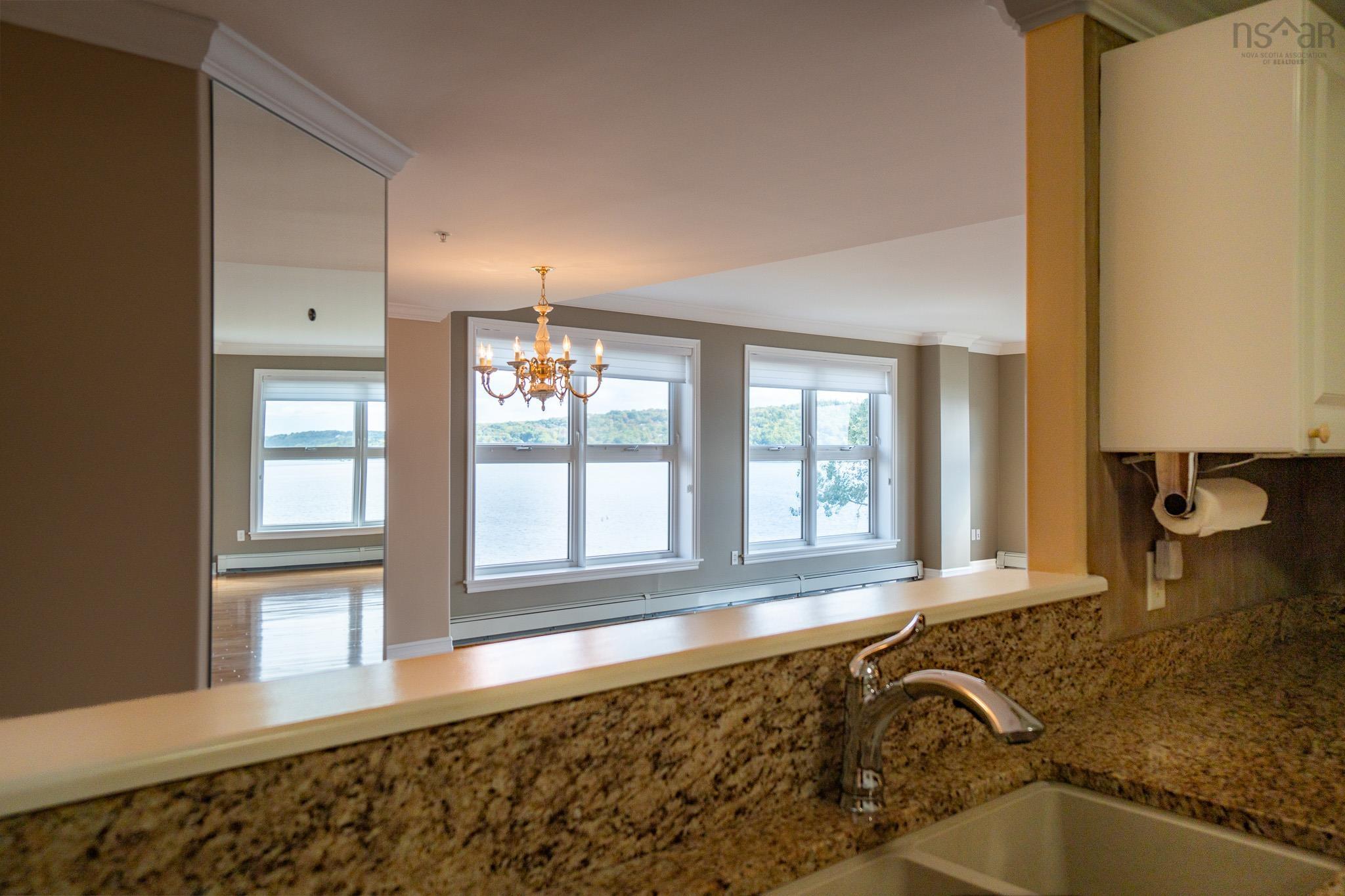 303 99 Waterfront Drive photo #11