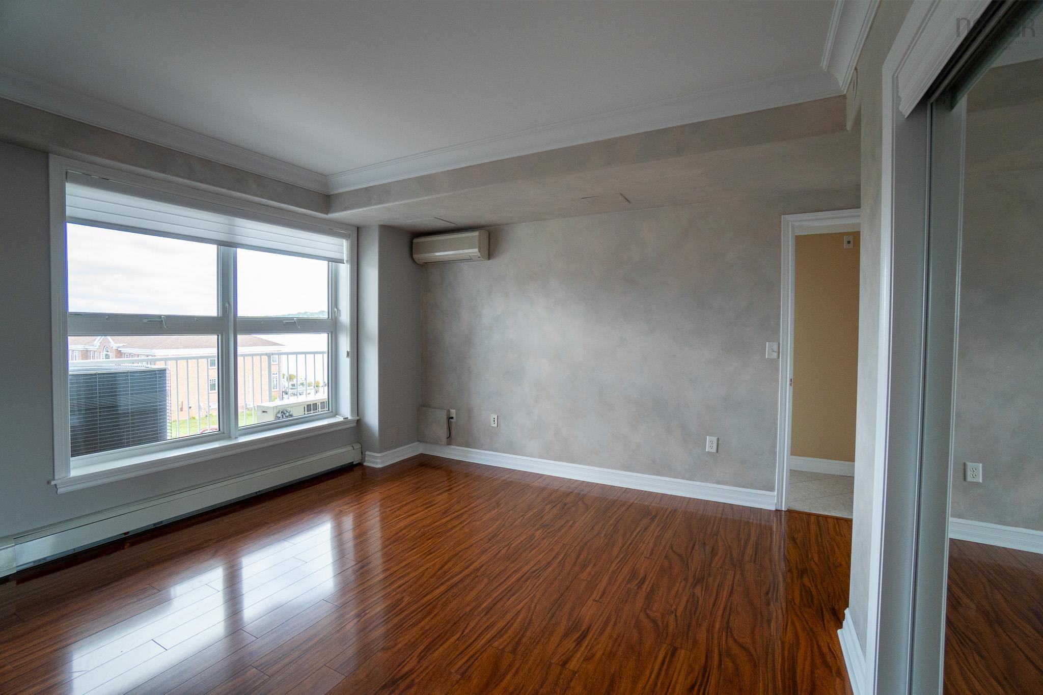 303 99 Waterfront Drive photo #26