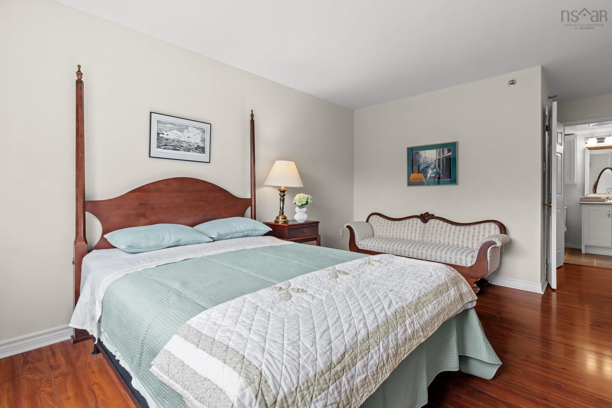 308 30 Brookdale Crescent photo #16