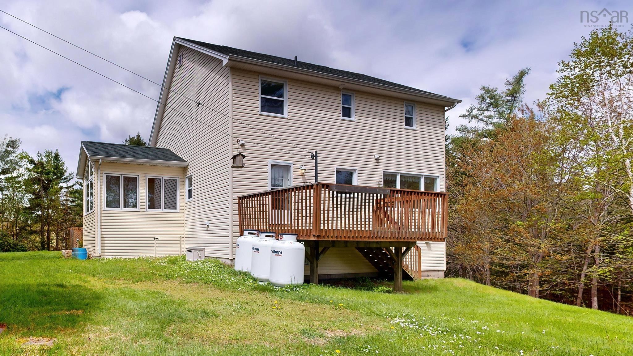 3627 St. Margarets Bay Road photo #38