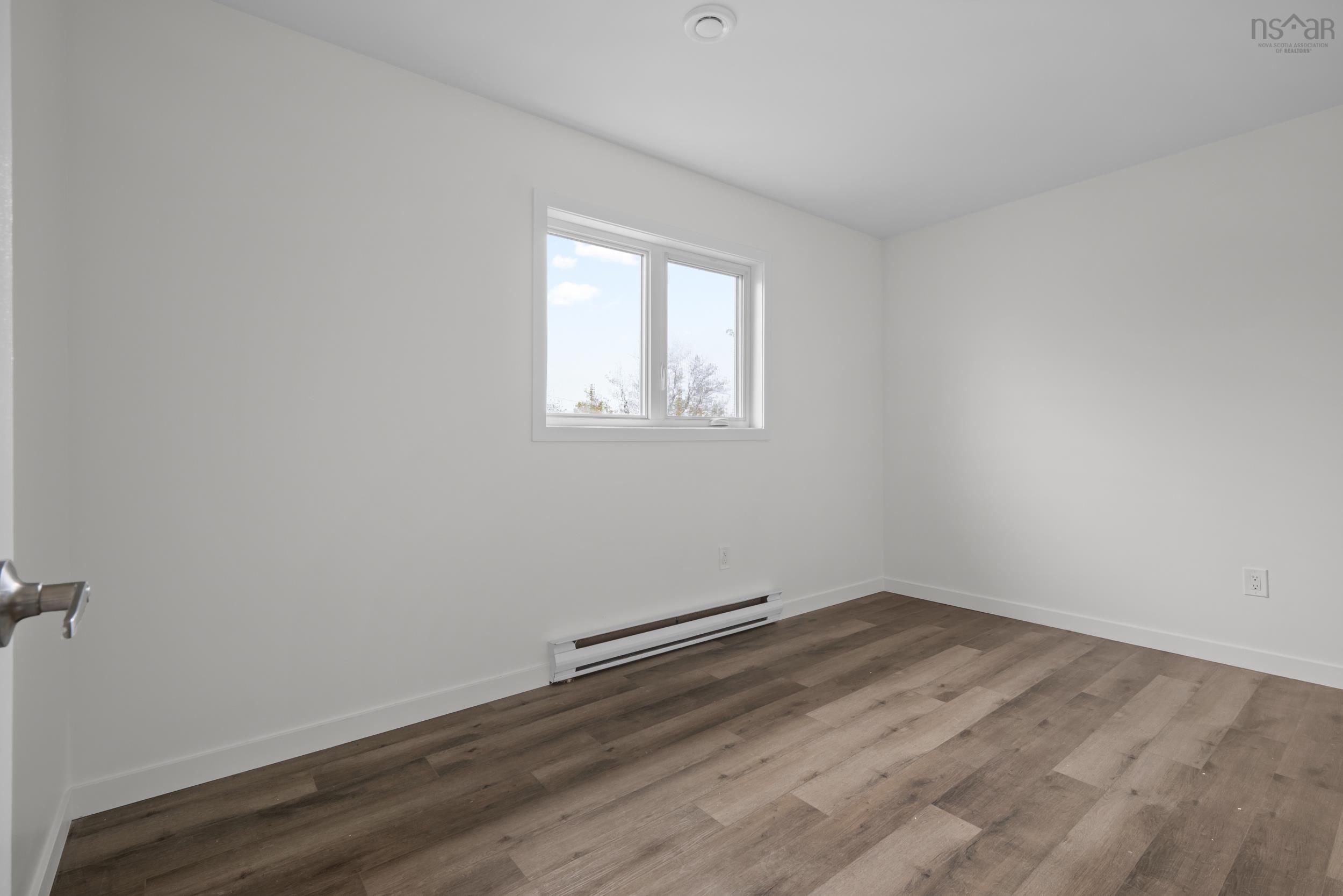 12A SPENCER Avenue photo #26