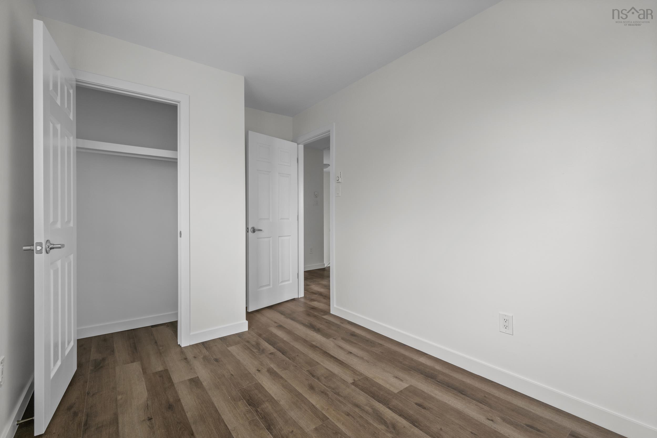 12A SPENCER Avenue photo #30