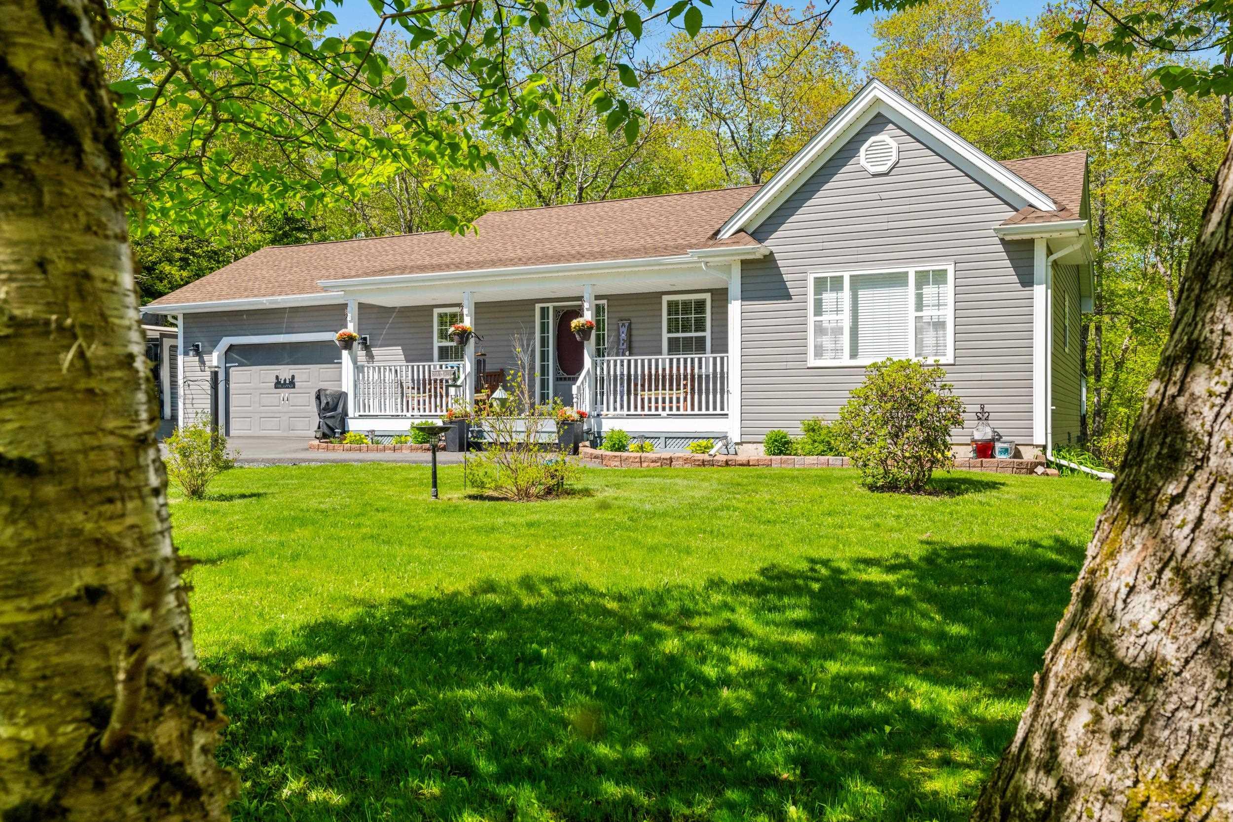 57 LODGE AVE, HAMMONDS PLAINS, NS