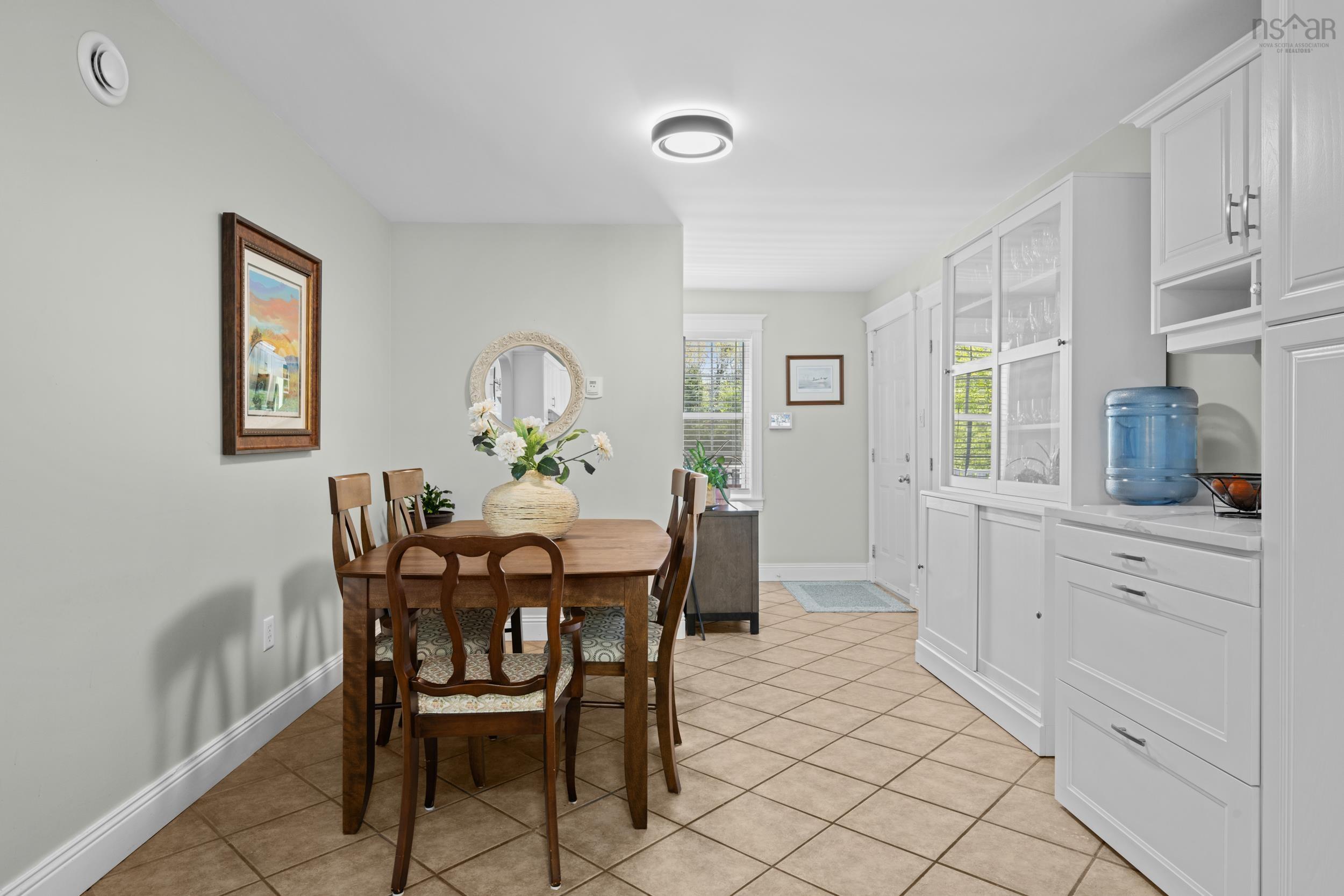 57 Lodge Avenue photo #13