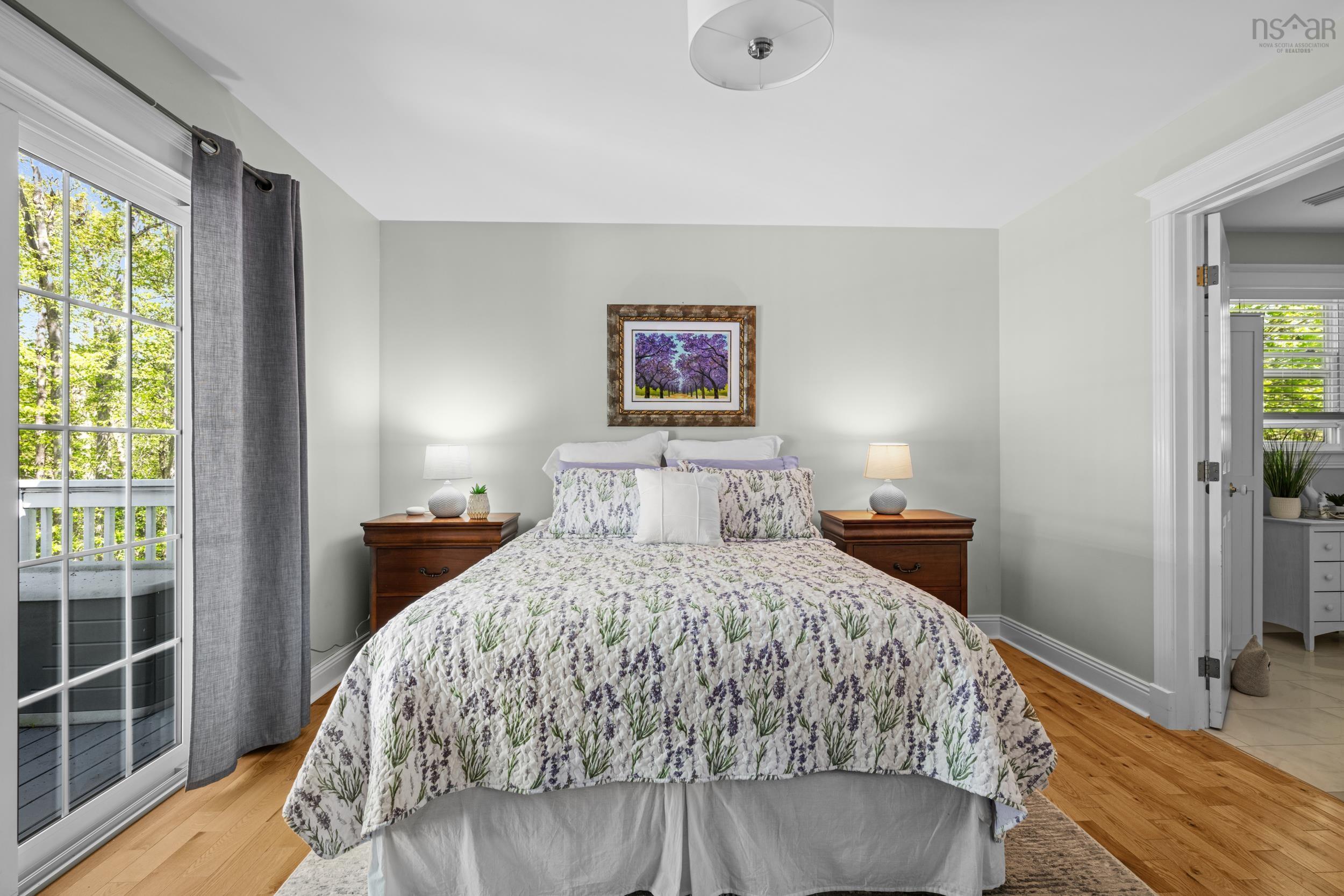 57 Lodge Avenue photo #23