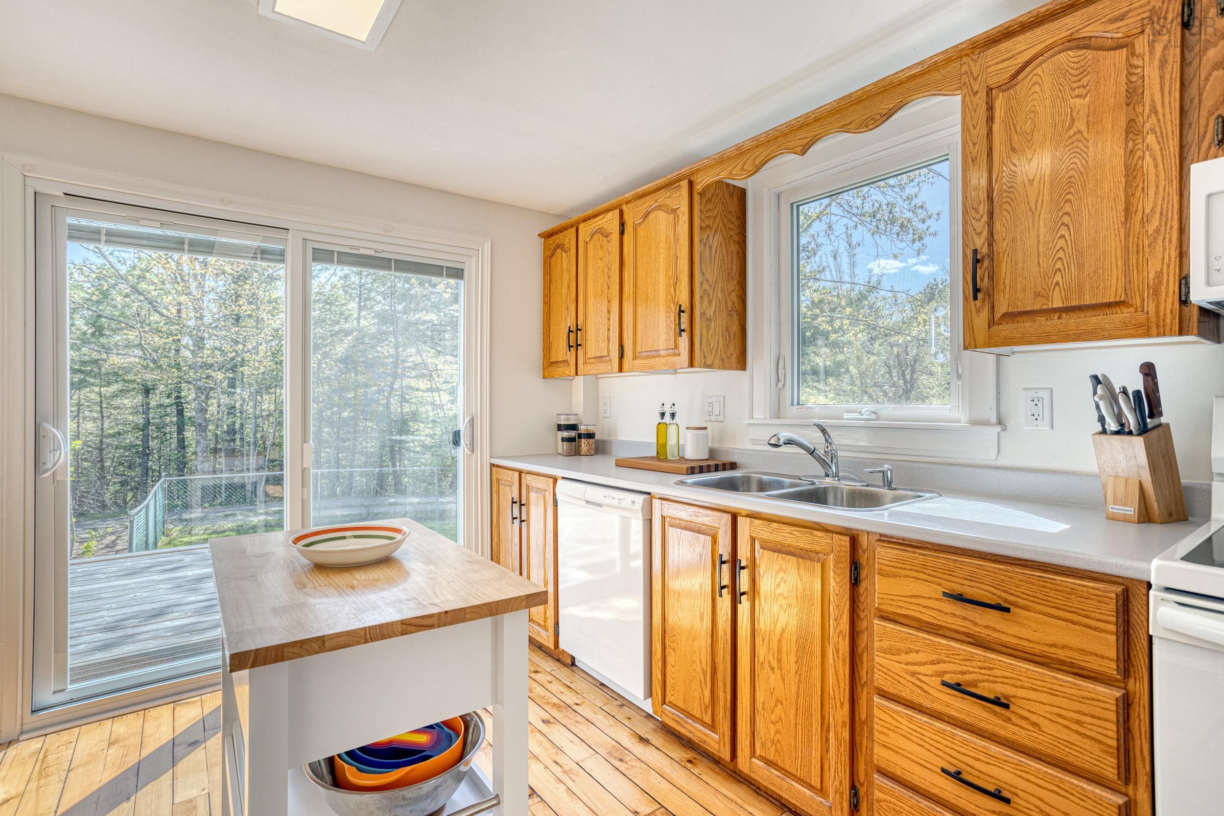84 Whynachts Point Road photo #25