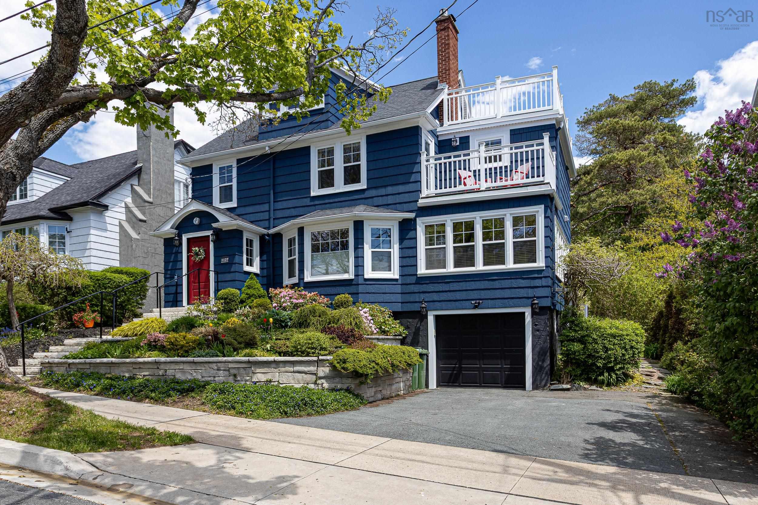 1127 DALHOUSIE ST, HALIFAX, NS