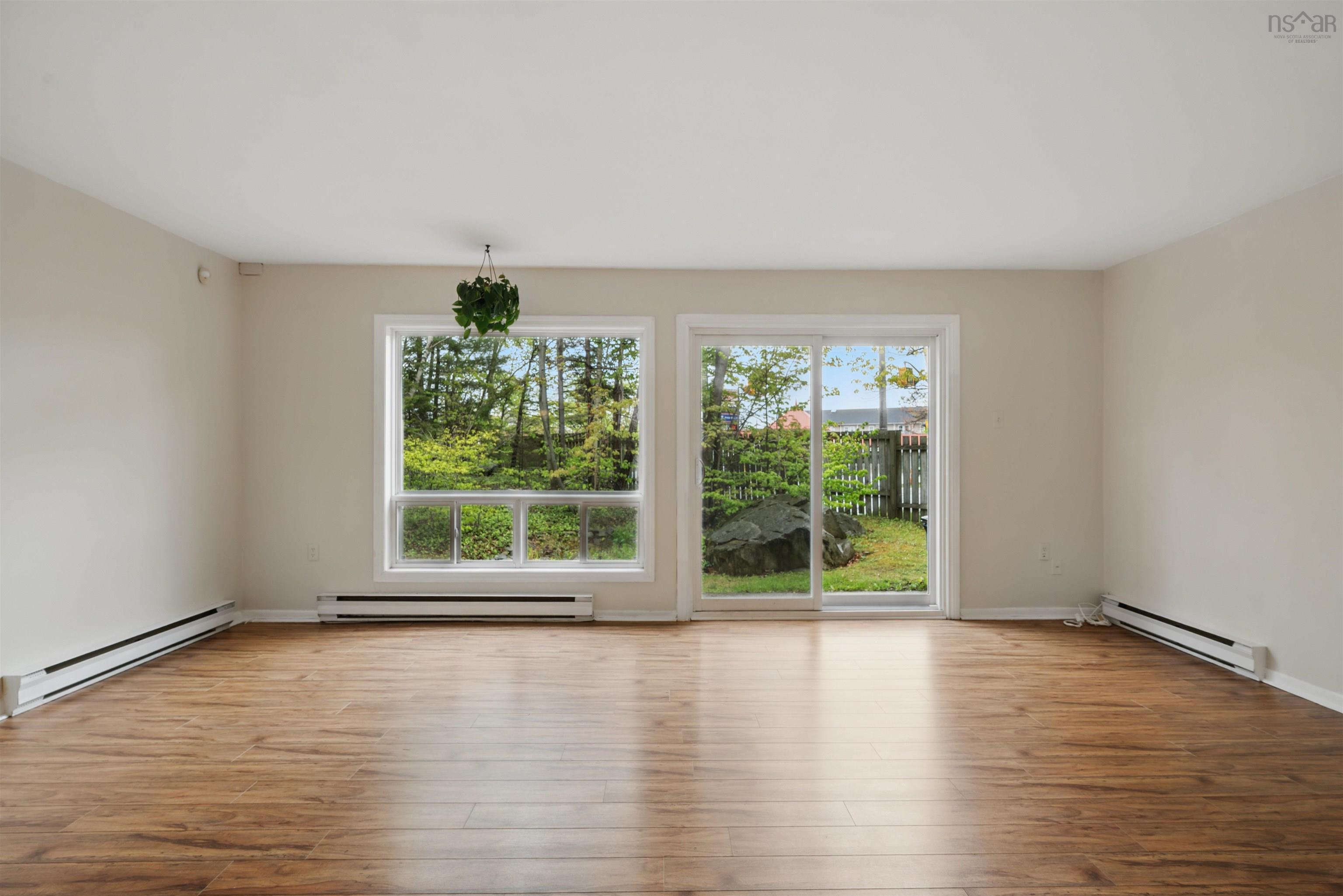 16 Stoneybrook Court photo #20