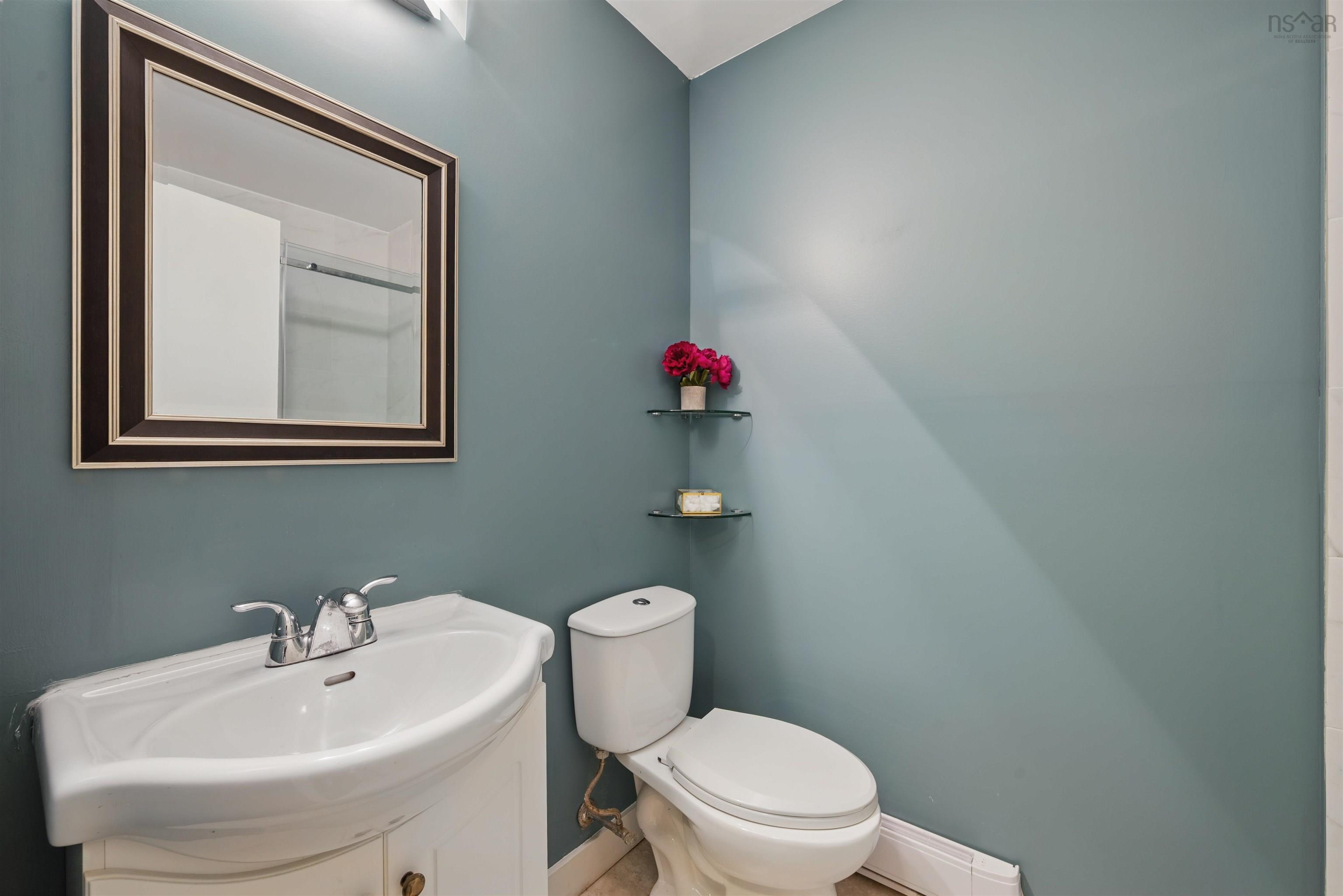 16 Stoneybrook Court photo #26