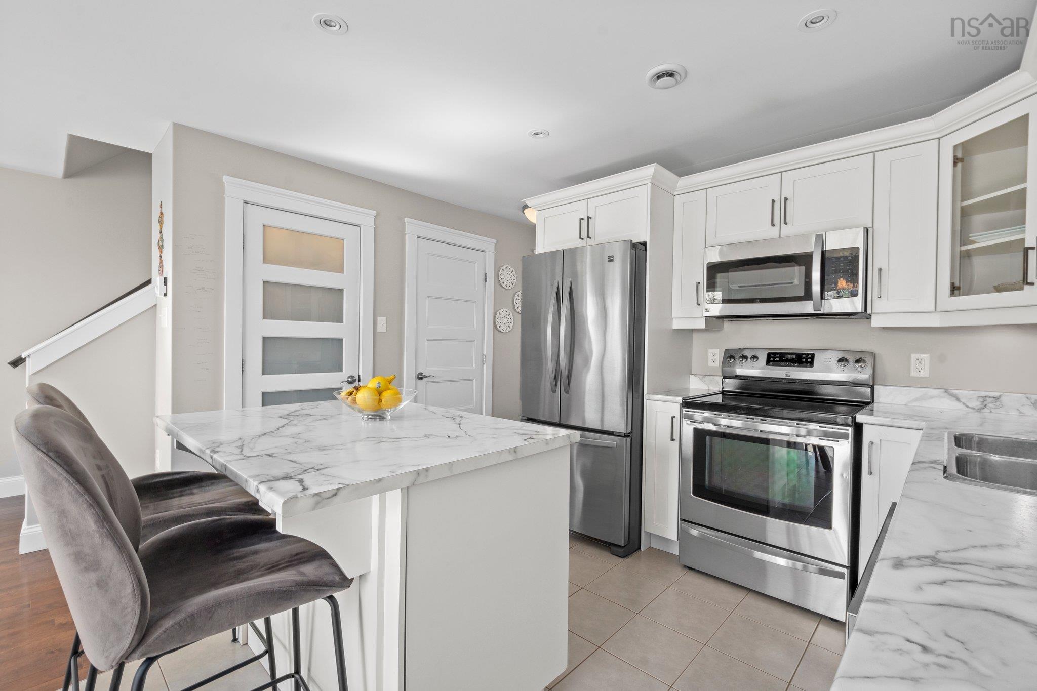 183 Darlington Drive photo #13