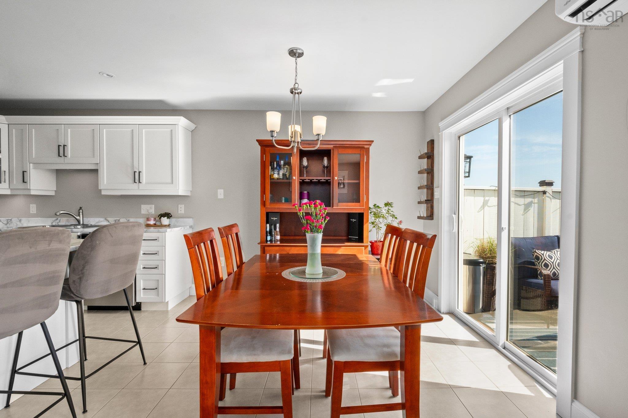 183 Darlington Drive photo #15