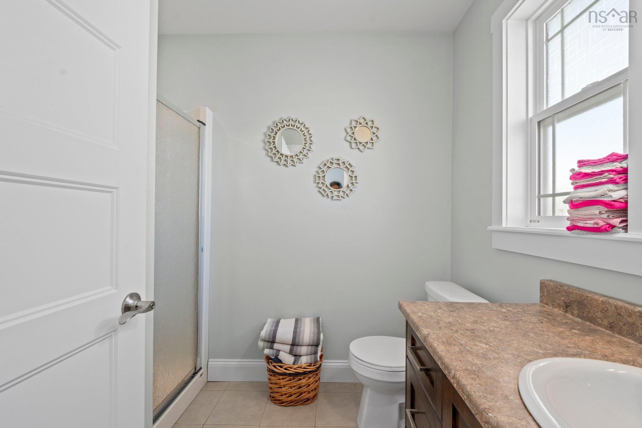 183 Darlington Drive photo #22
