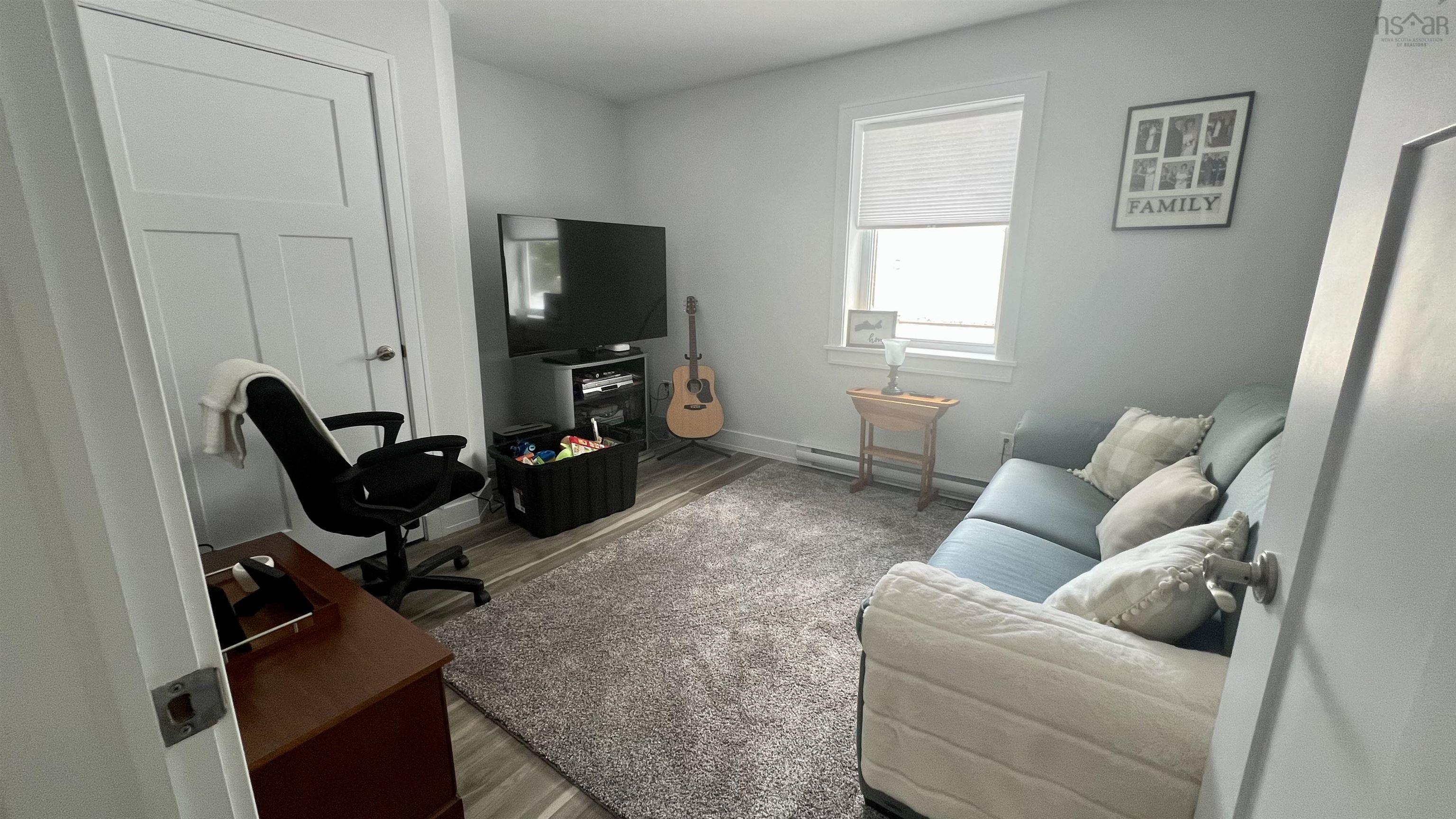UNIT 3 769 Pictou Road photo #11