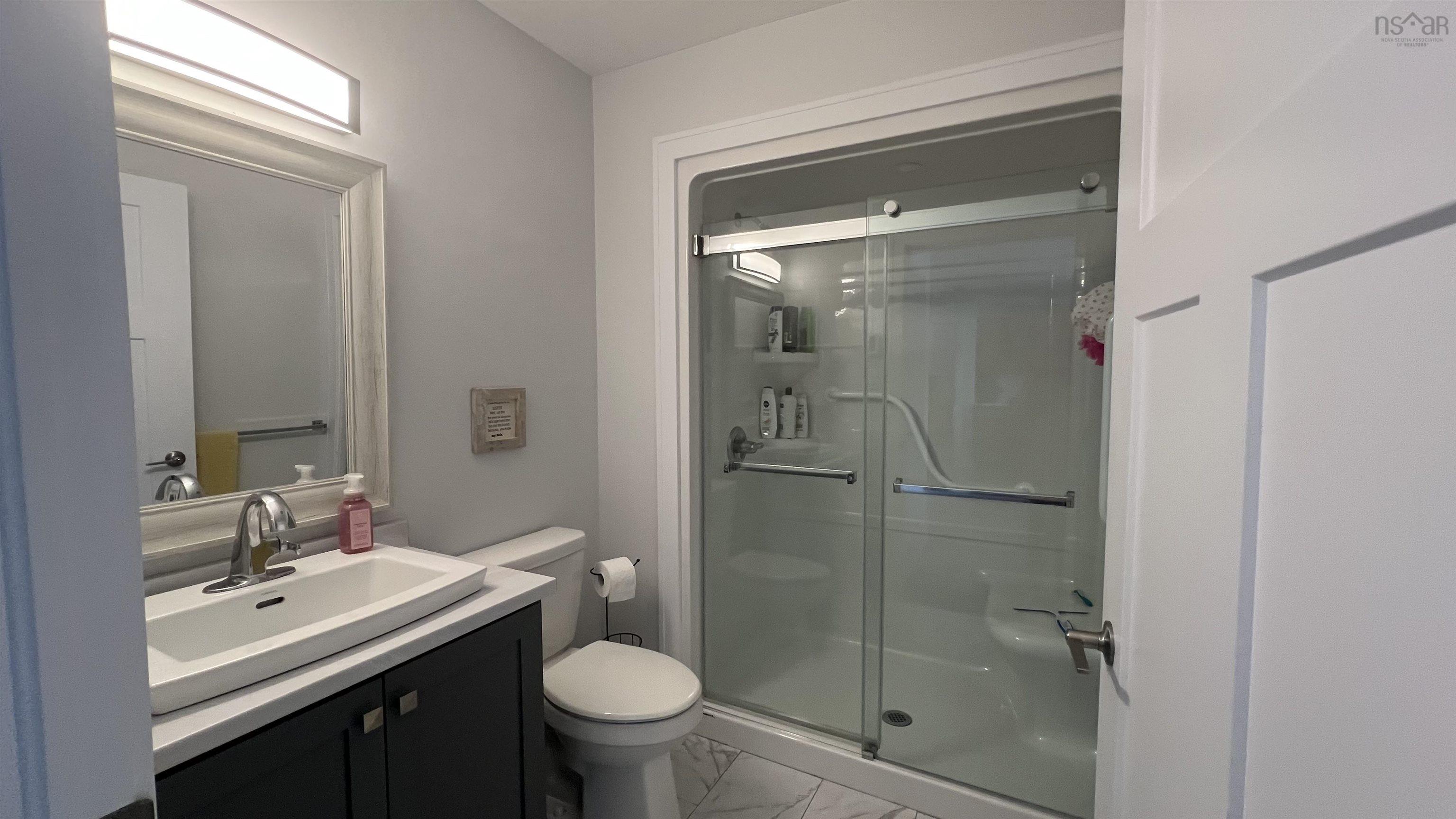 UNIT 3 769 Pictou Road photo #12