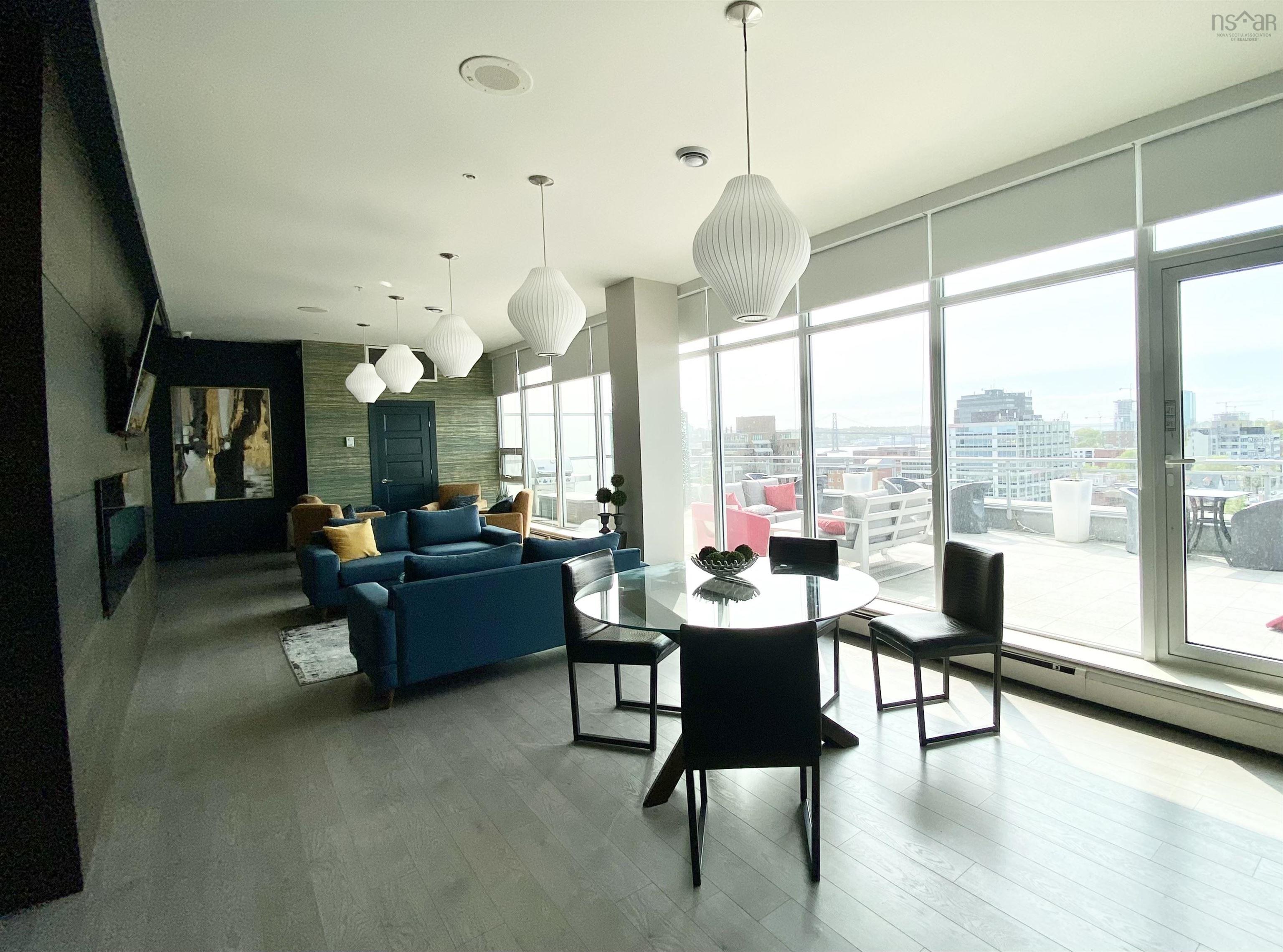 404 15 KINGS WHARF Place photo #23