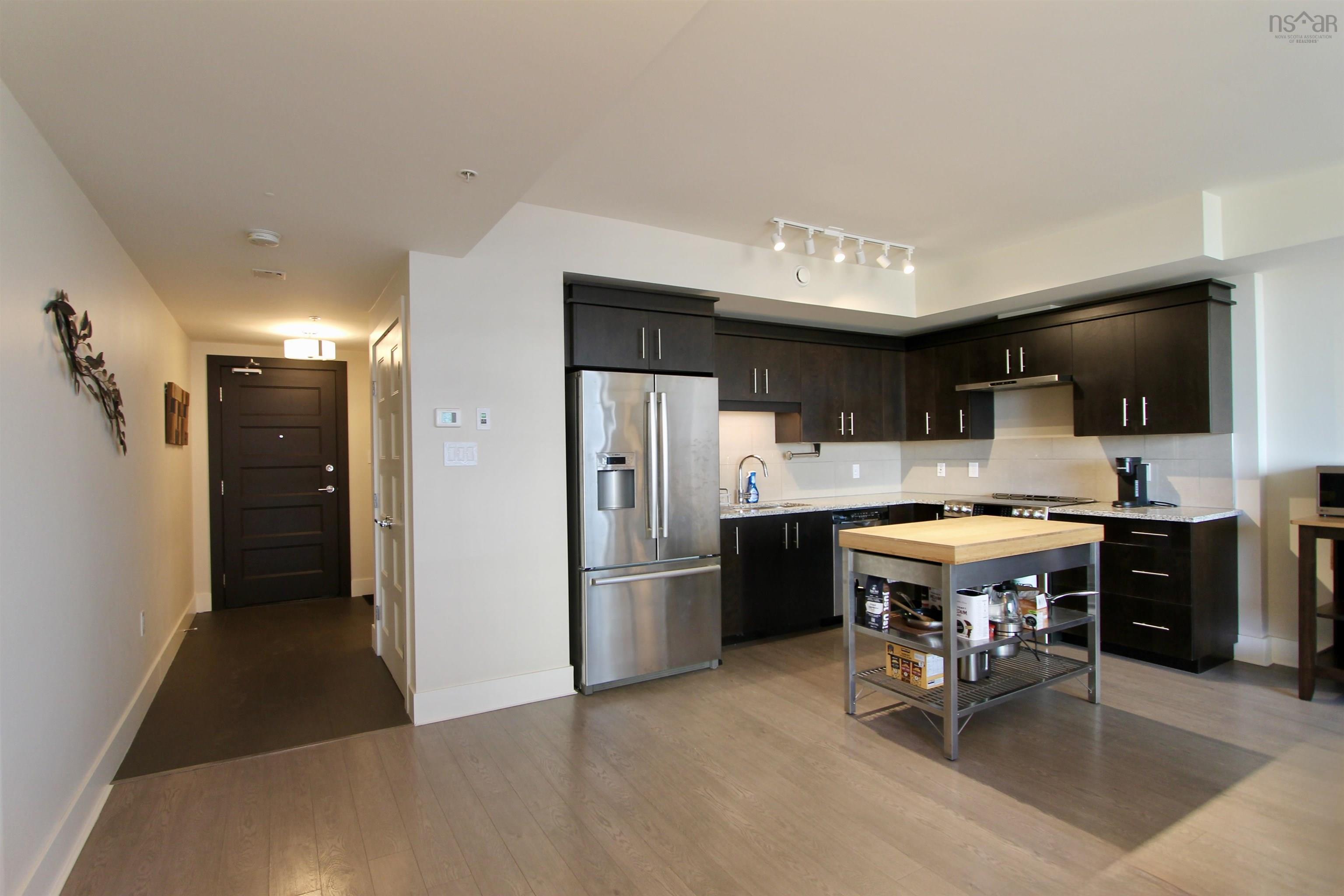 404 15 KINGS WHARF Place photo #6