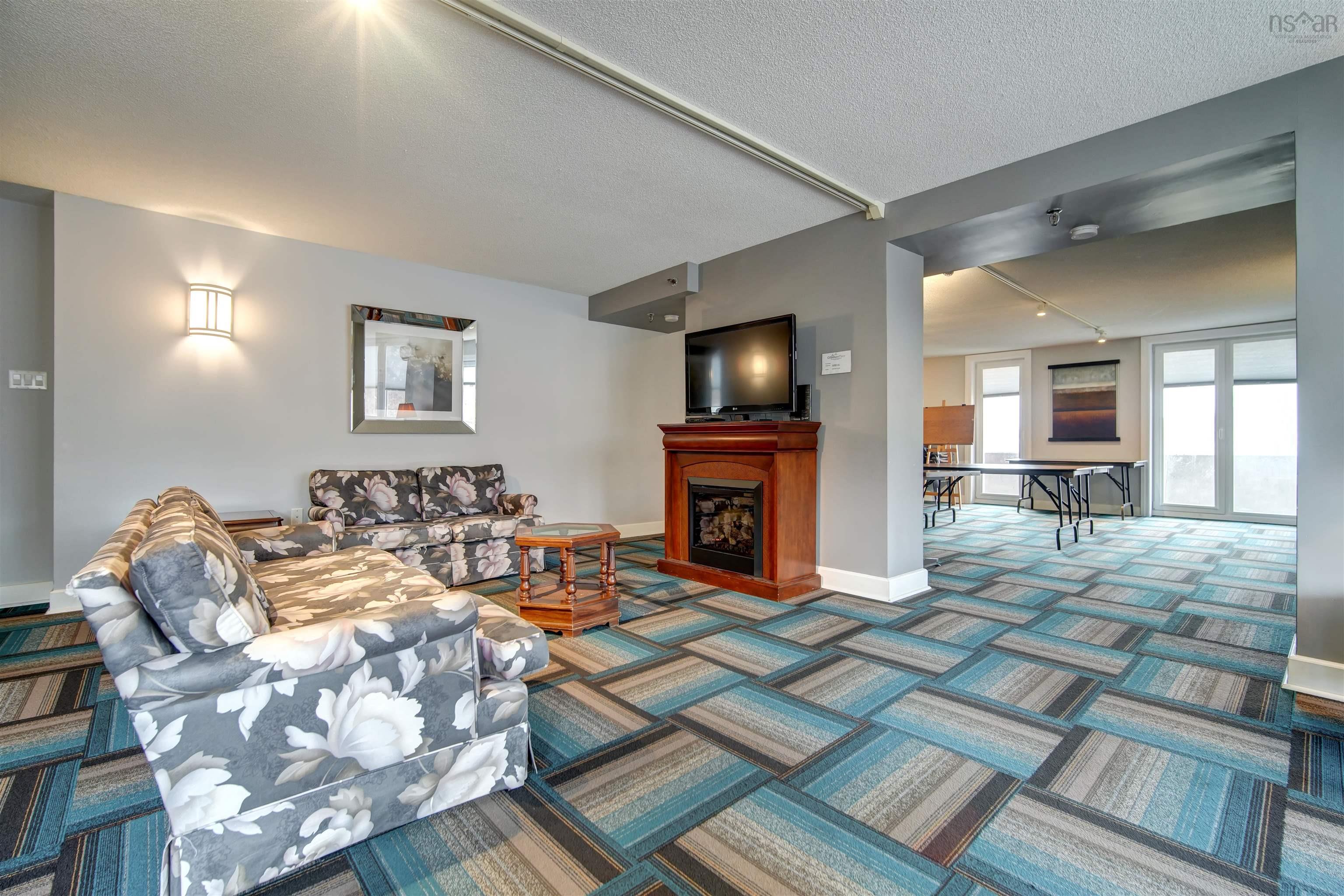 118 45 Vimy Avenue photo #37