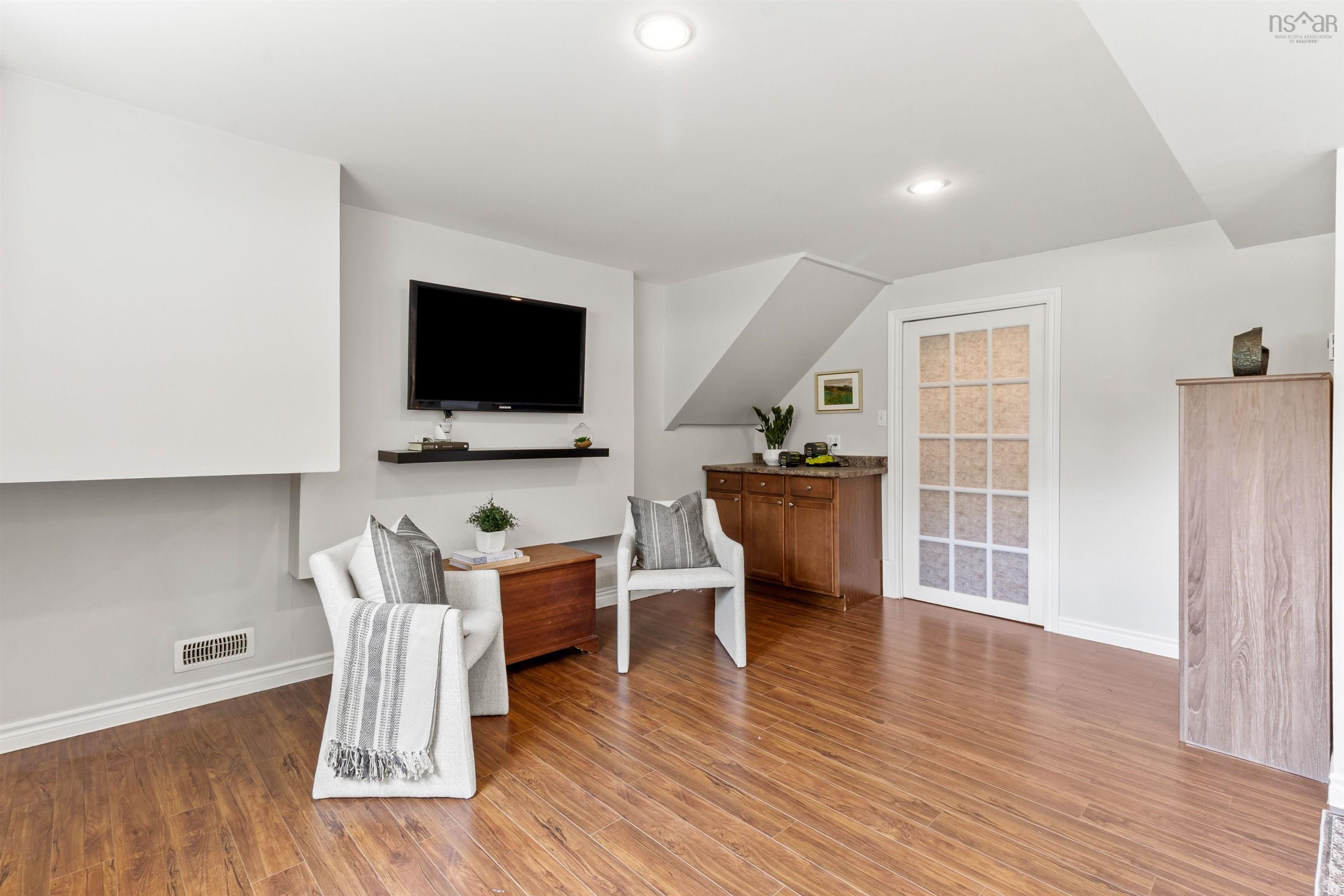 6 Tummell Drive photo #28