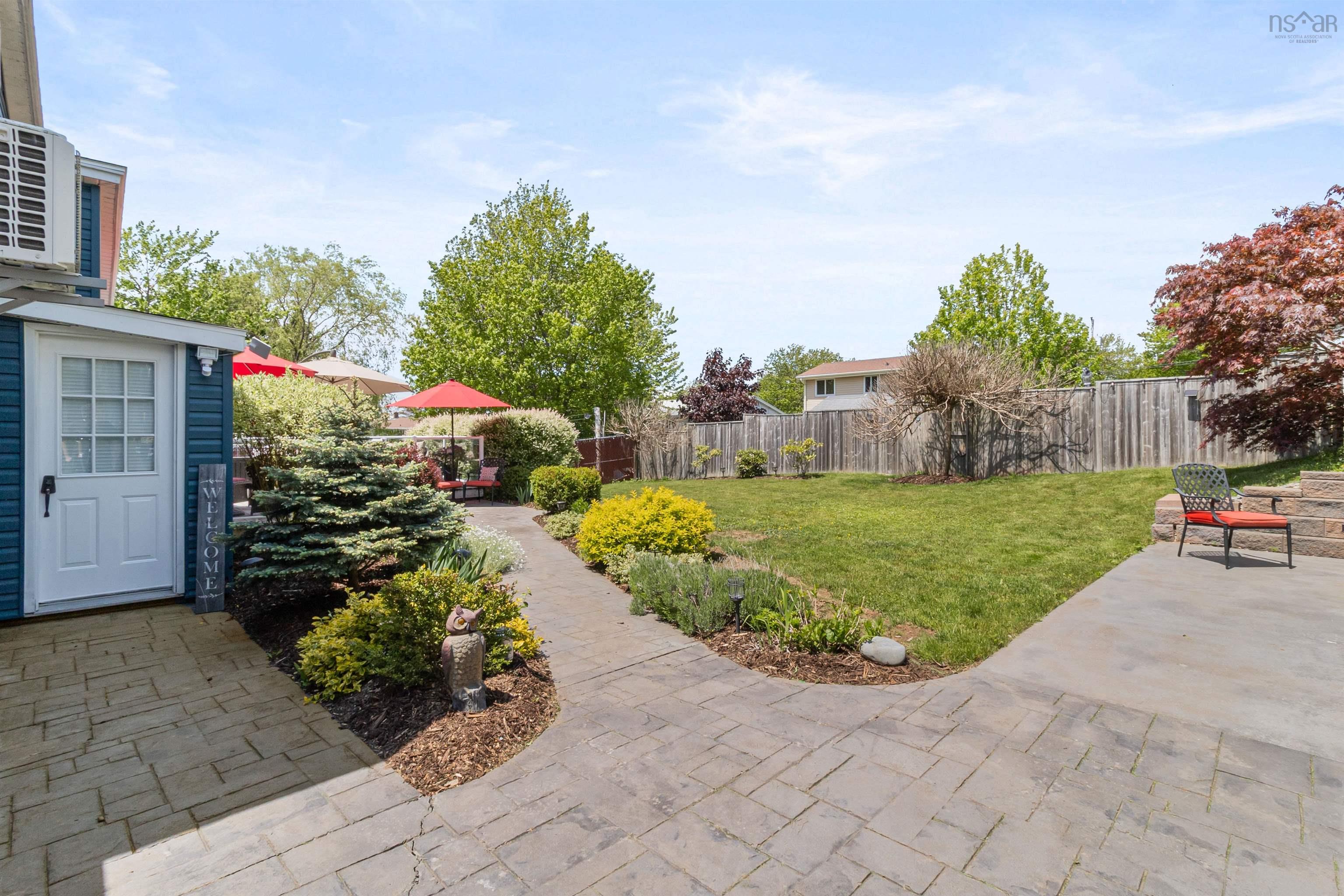 6 Tummell Drive photo #32