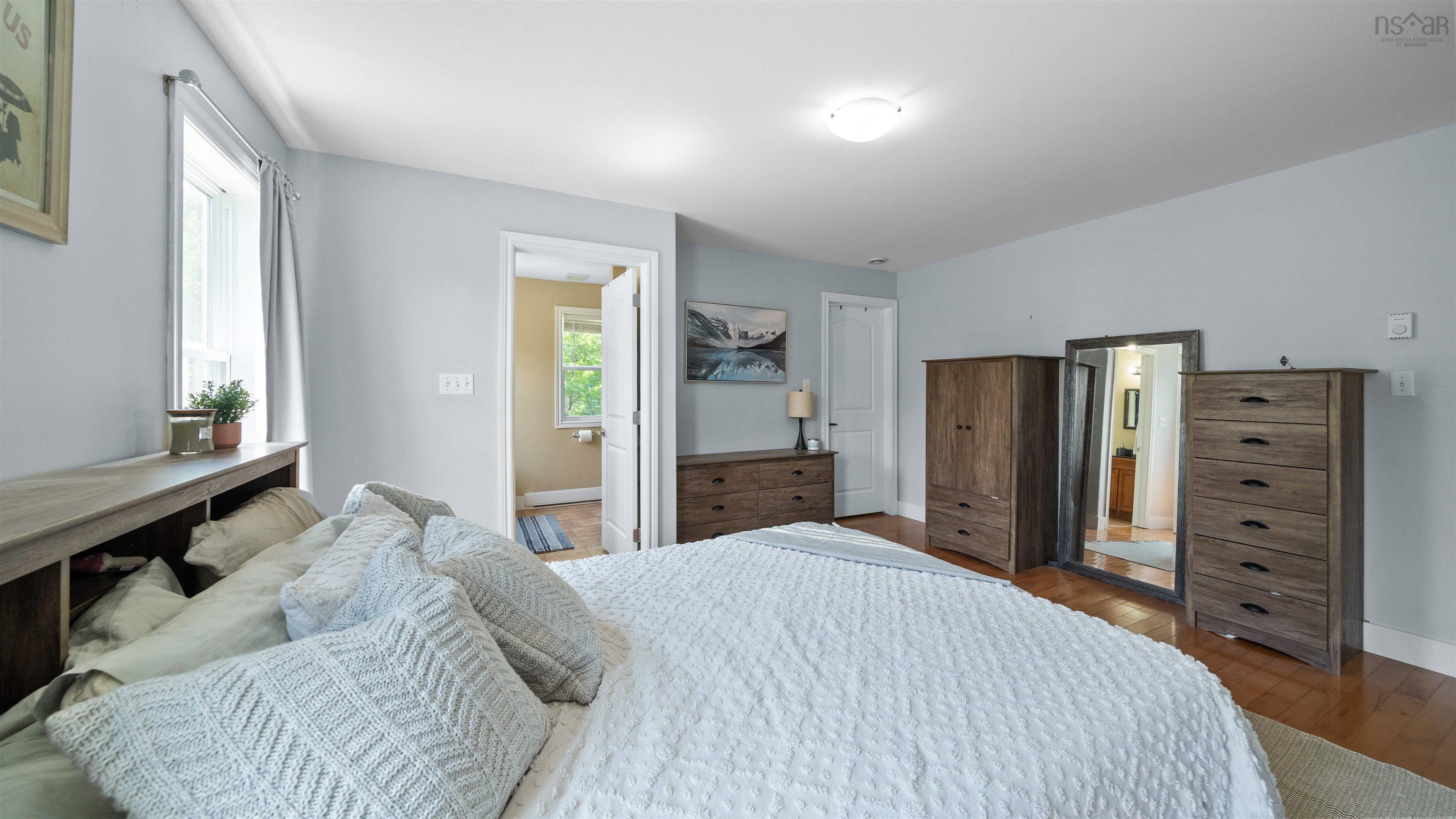 98B Woodlawn Road photo #17