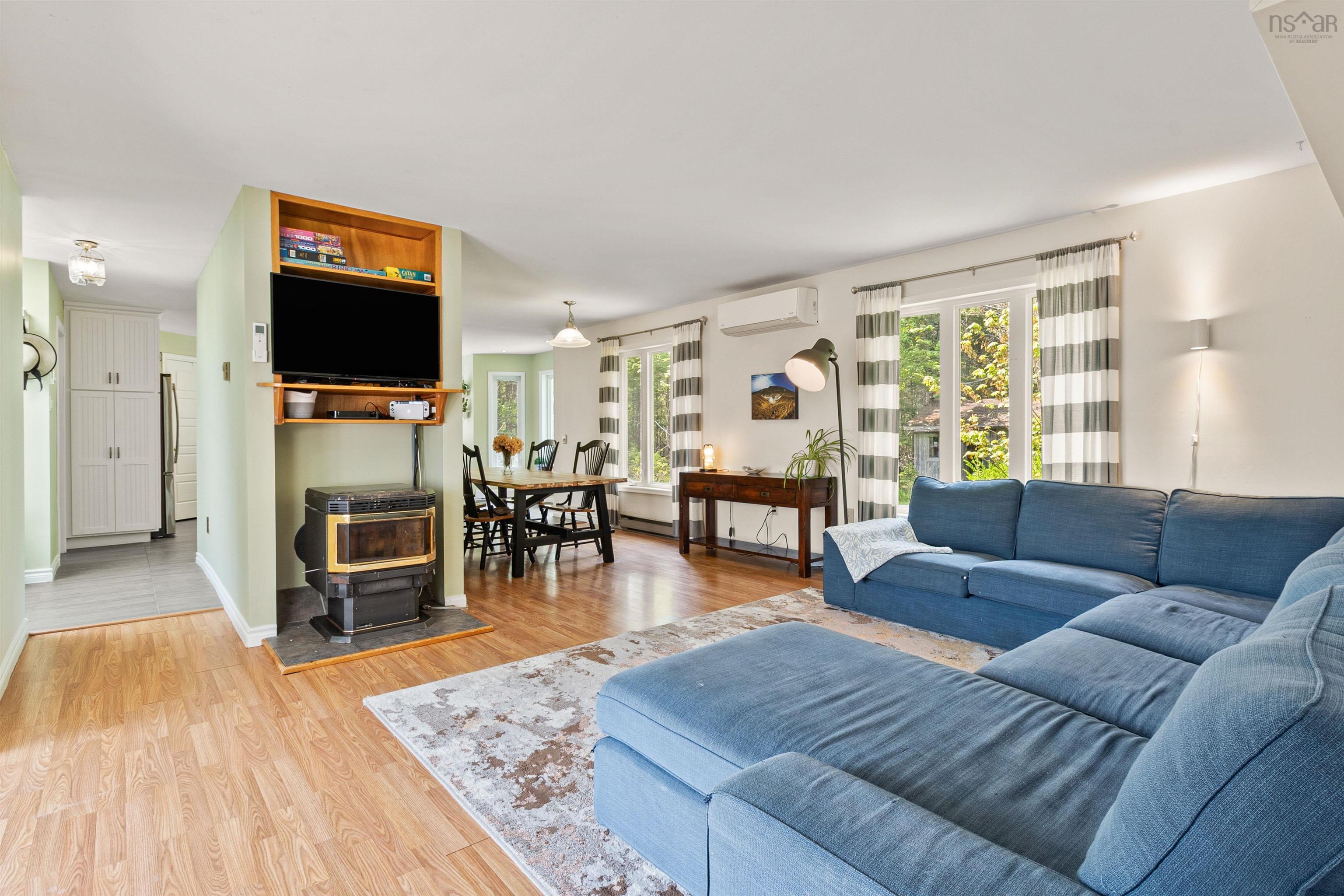 252 Hillside Drive photo #19