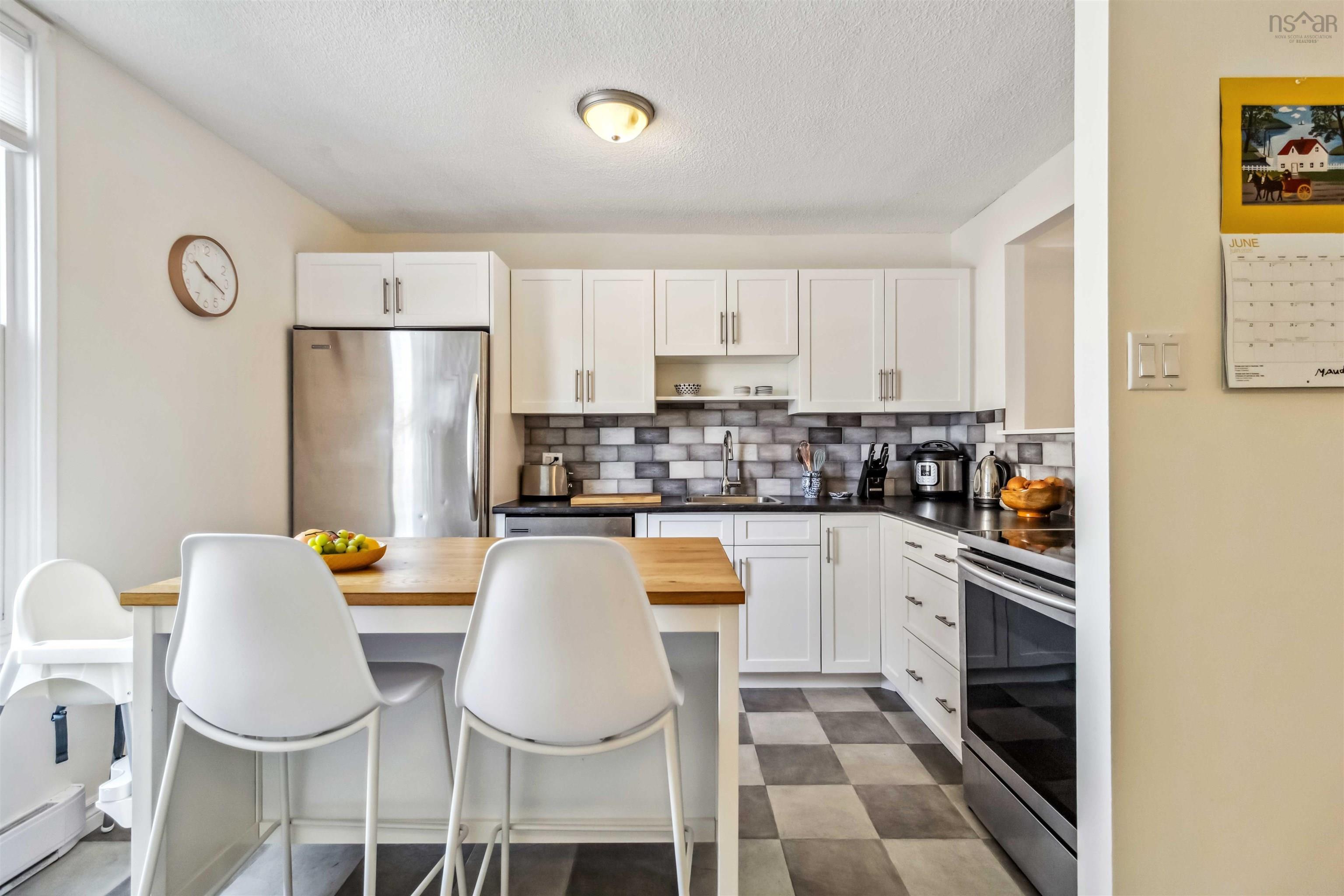 5546 Stoneham Court photo #17