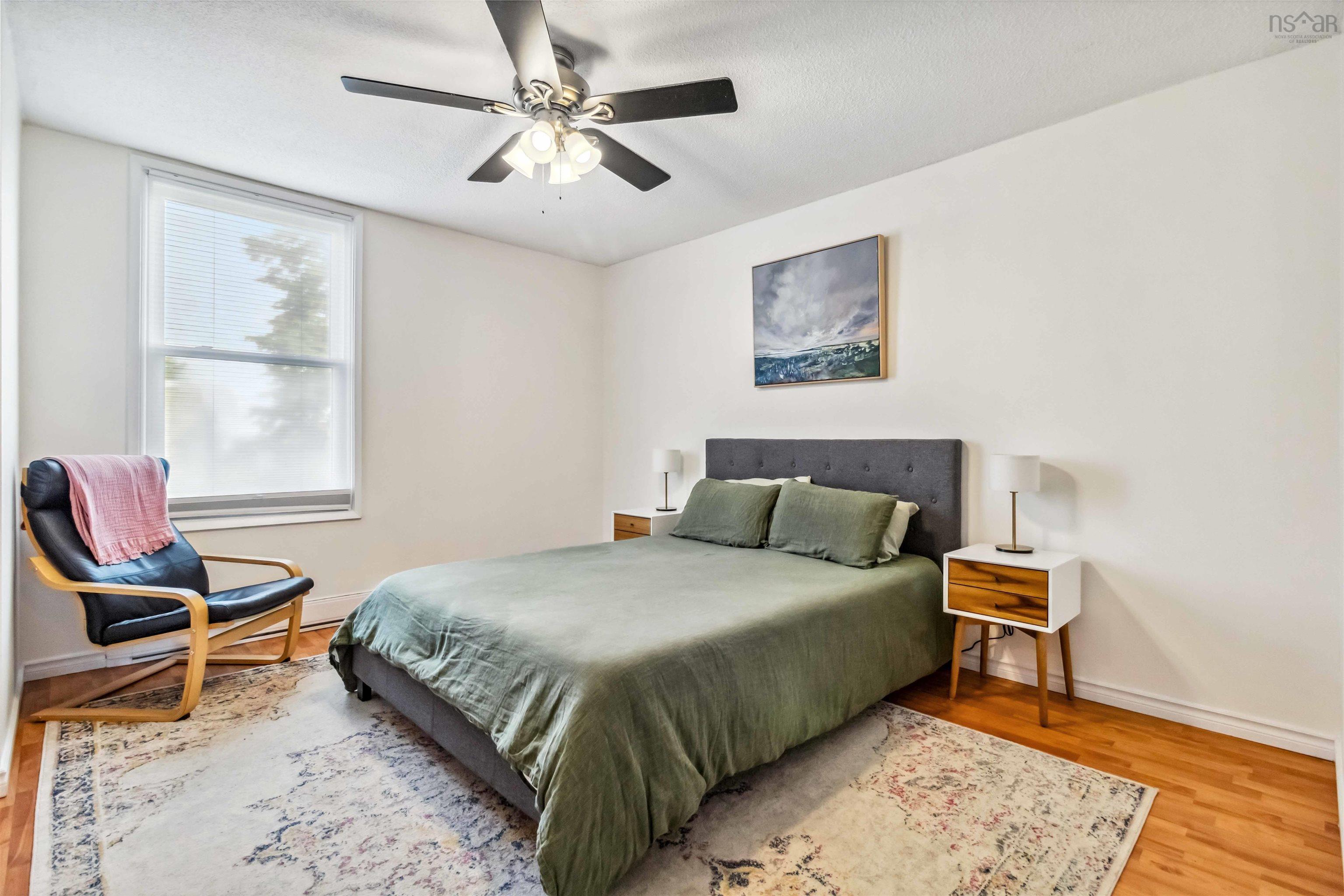 5546 Stoneham Court photo #27