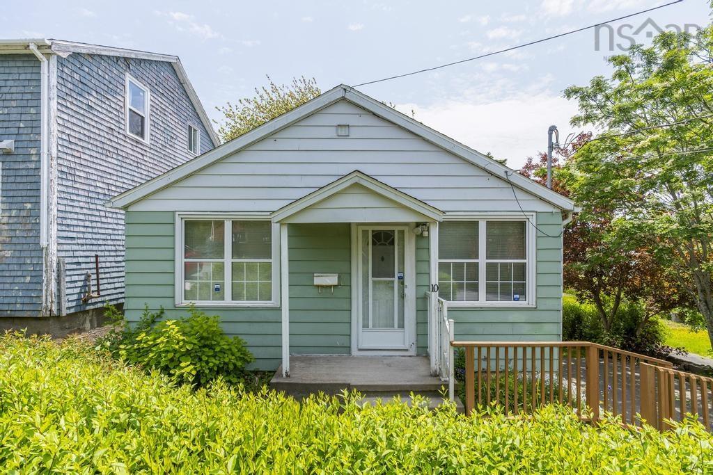 10 Courtney Road photo #36