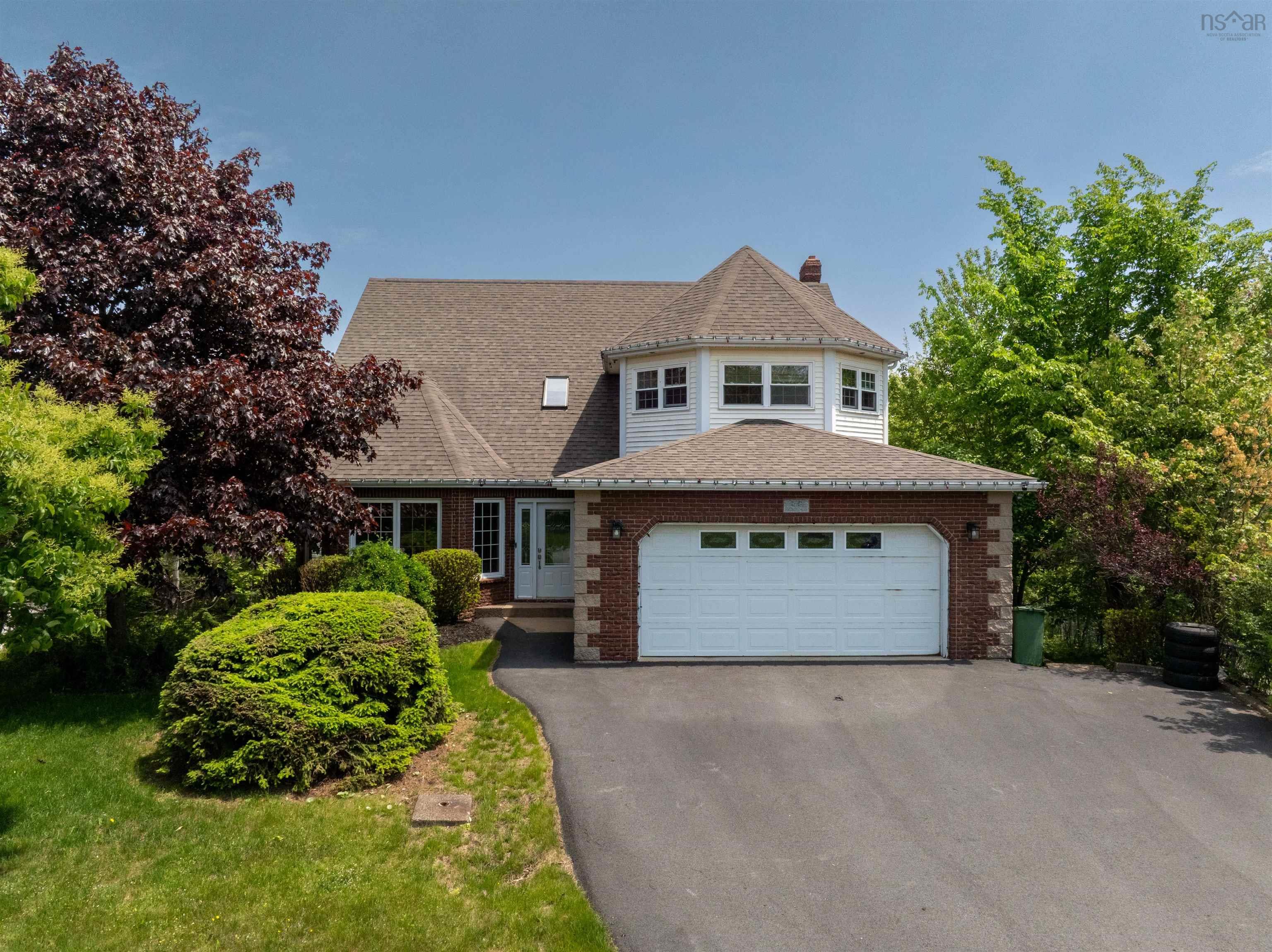 35 CASTLEWOOD DR, COLE HARBOUR, NS