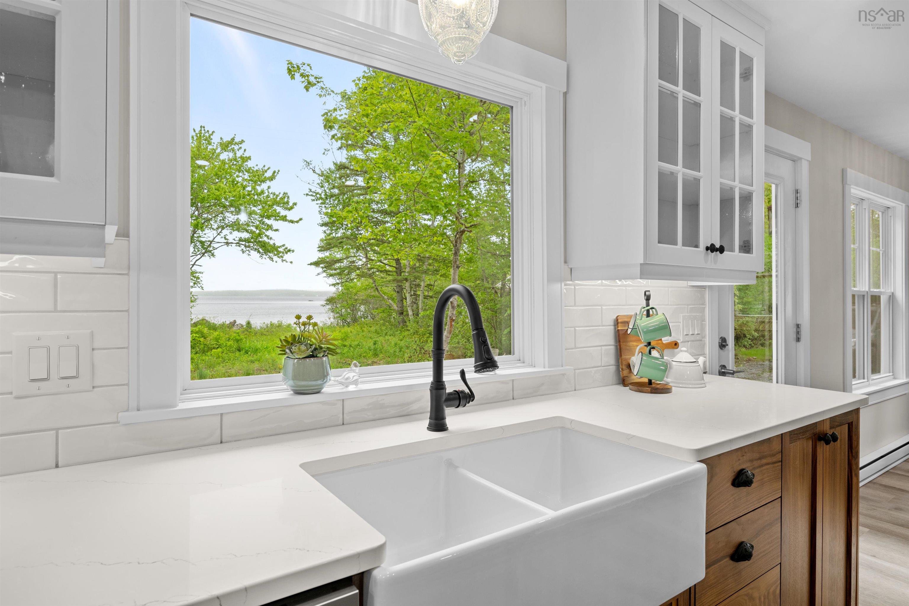 7 Daylily Lane photo #15