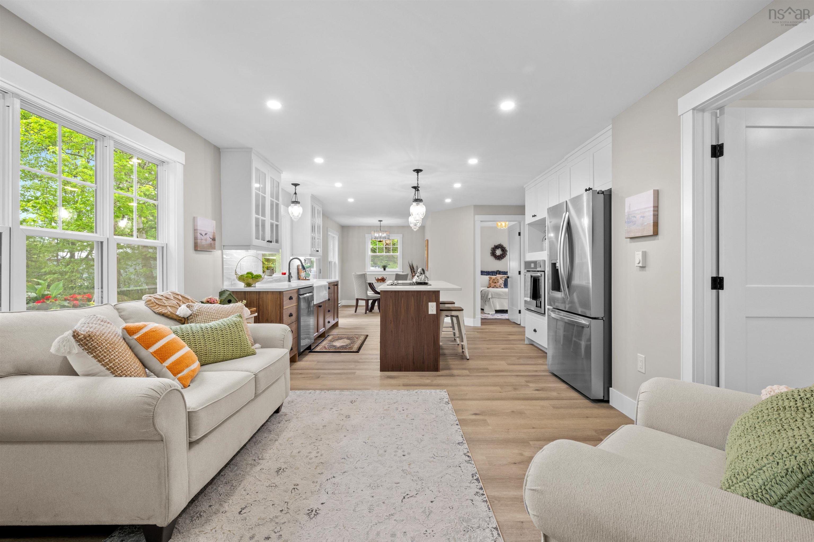 7 Daylily Lane photo #17