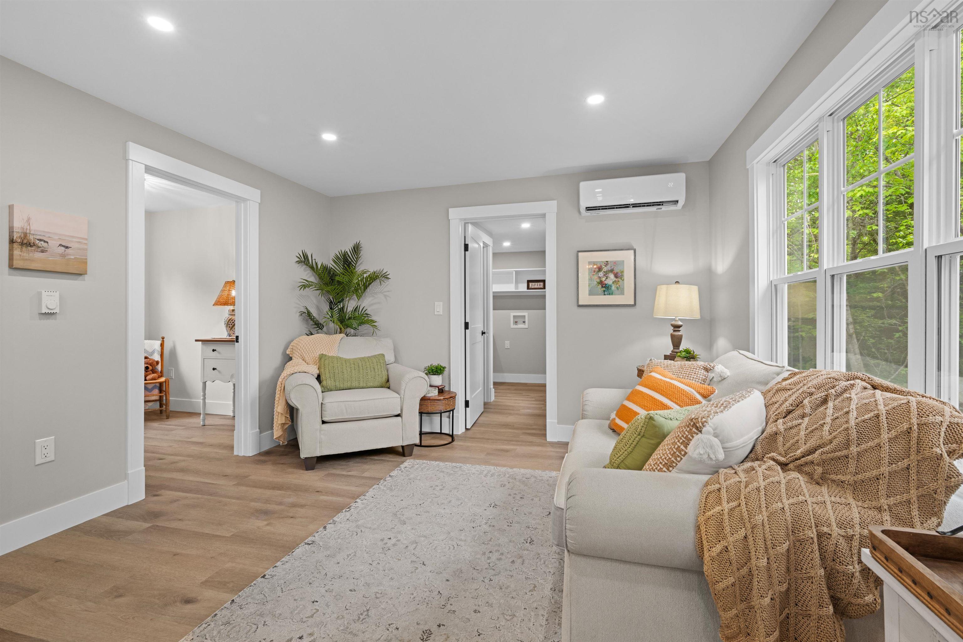 7 Daylily Lane photo #19