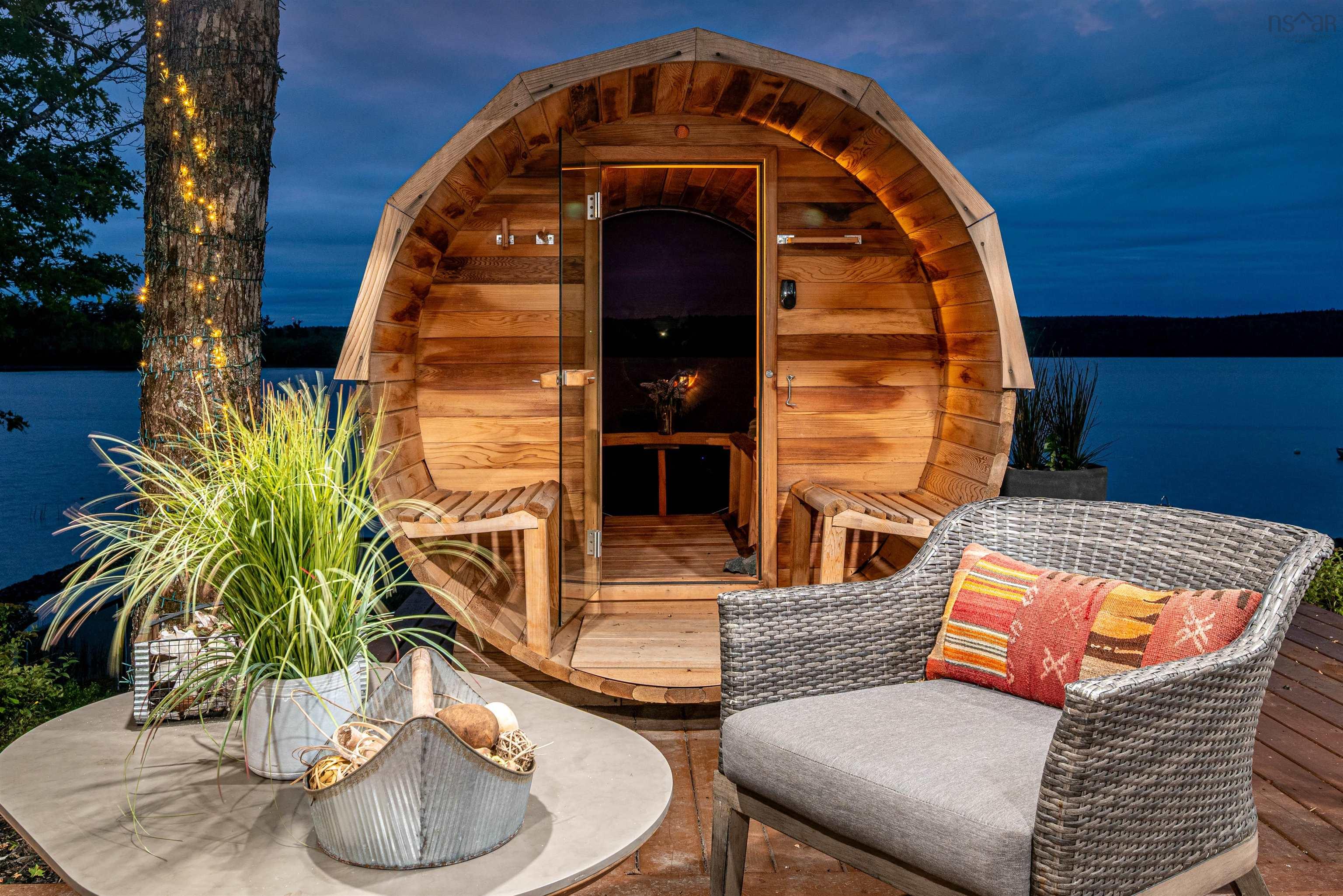 22 Parkview Drive photo #3