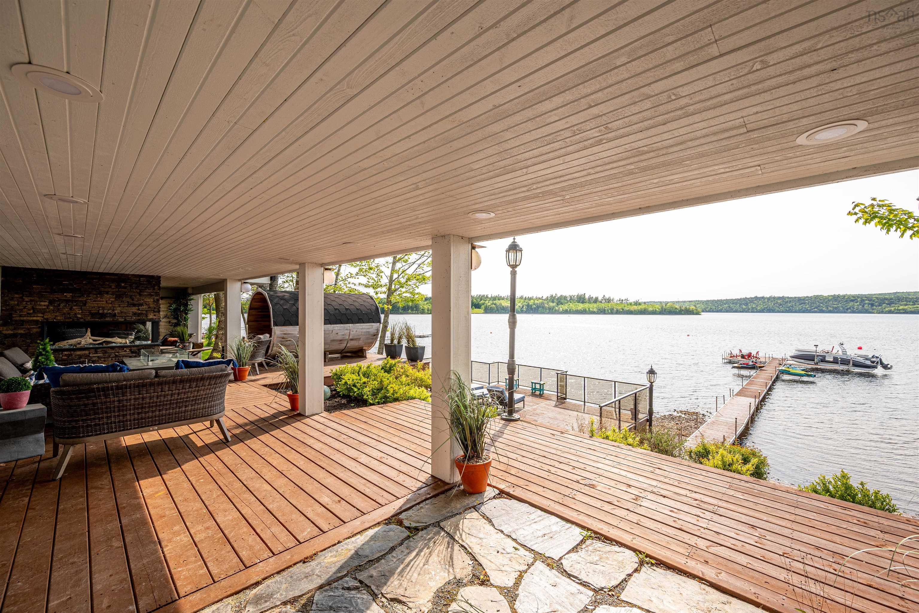 22 Parkview Drive photo #42