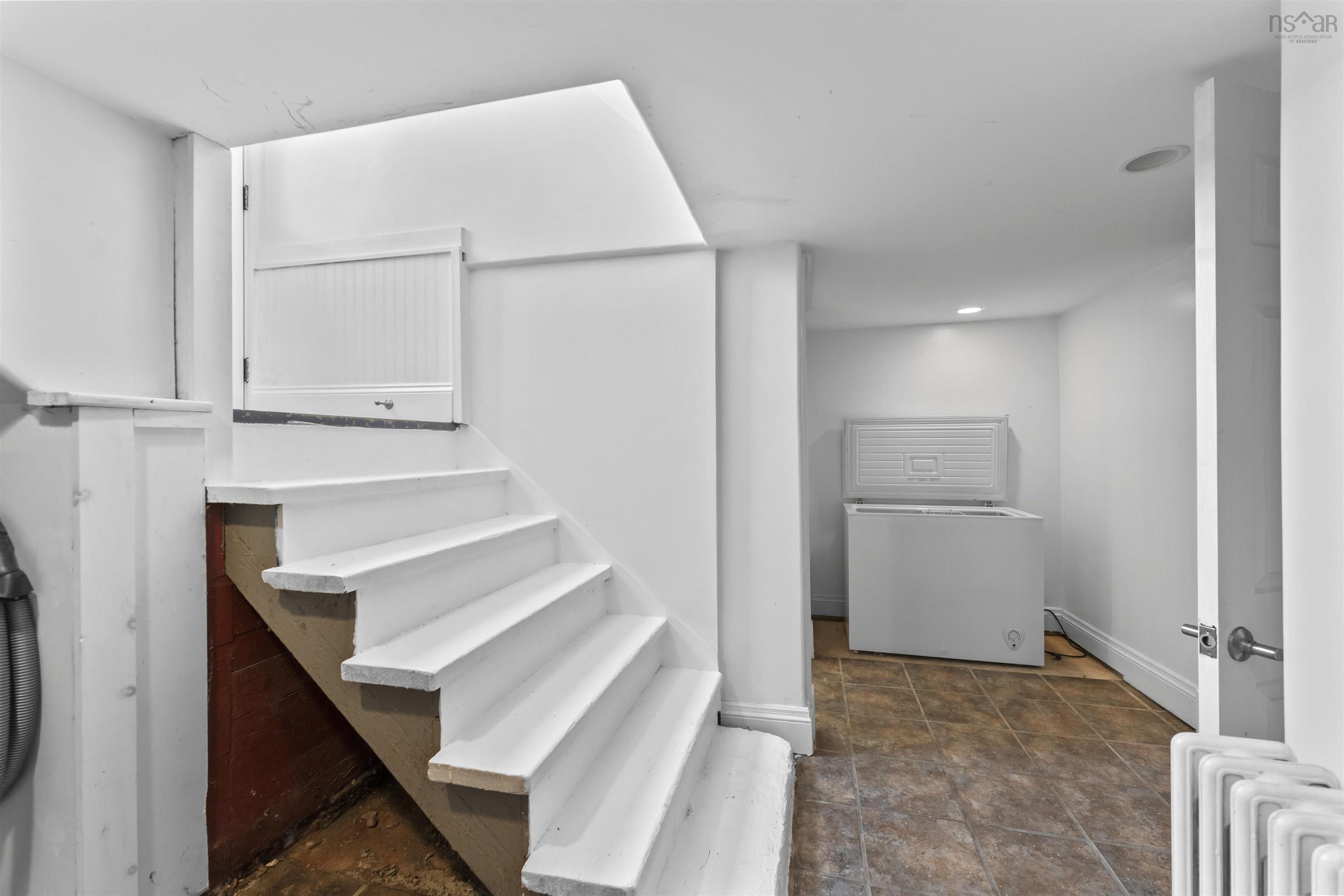 107 Herring Cove Road photo #32