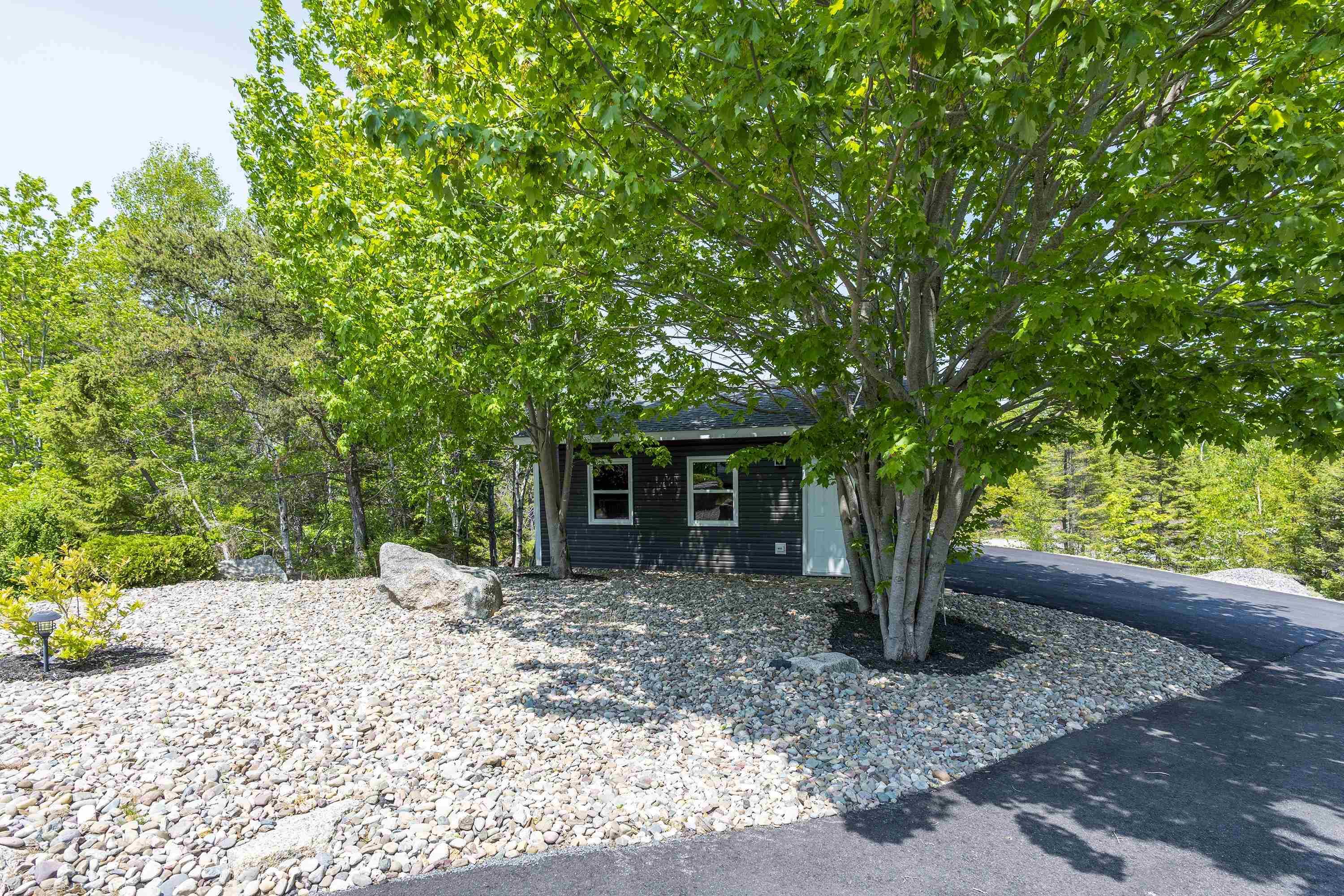 40 Sutherland Drive photo #33