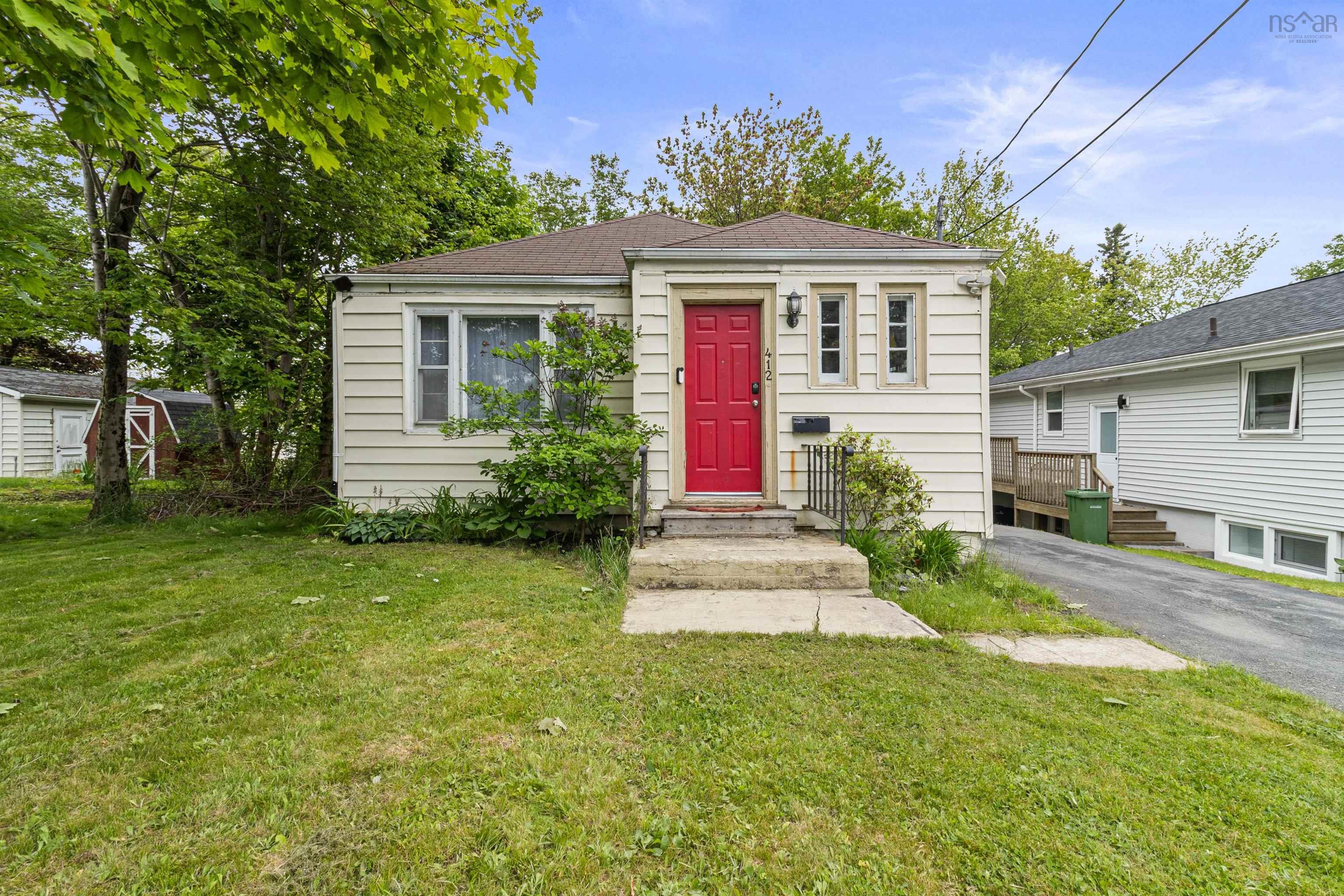 412 Portland Street photo #2