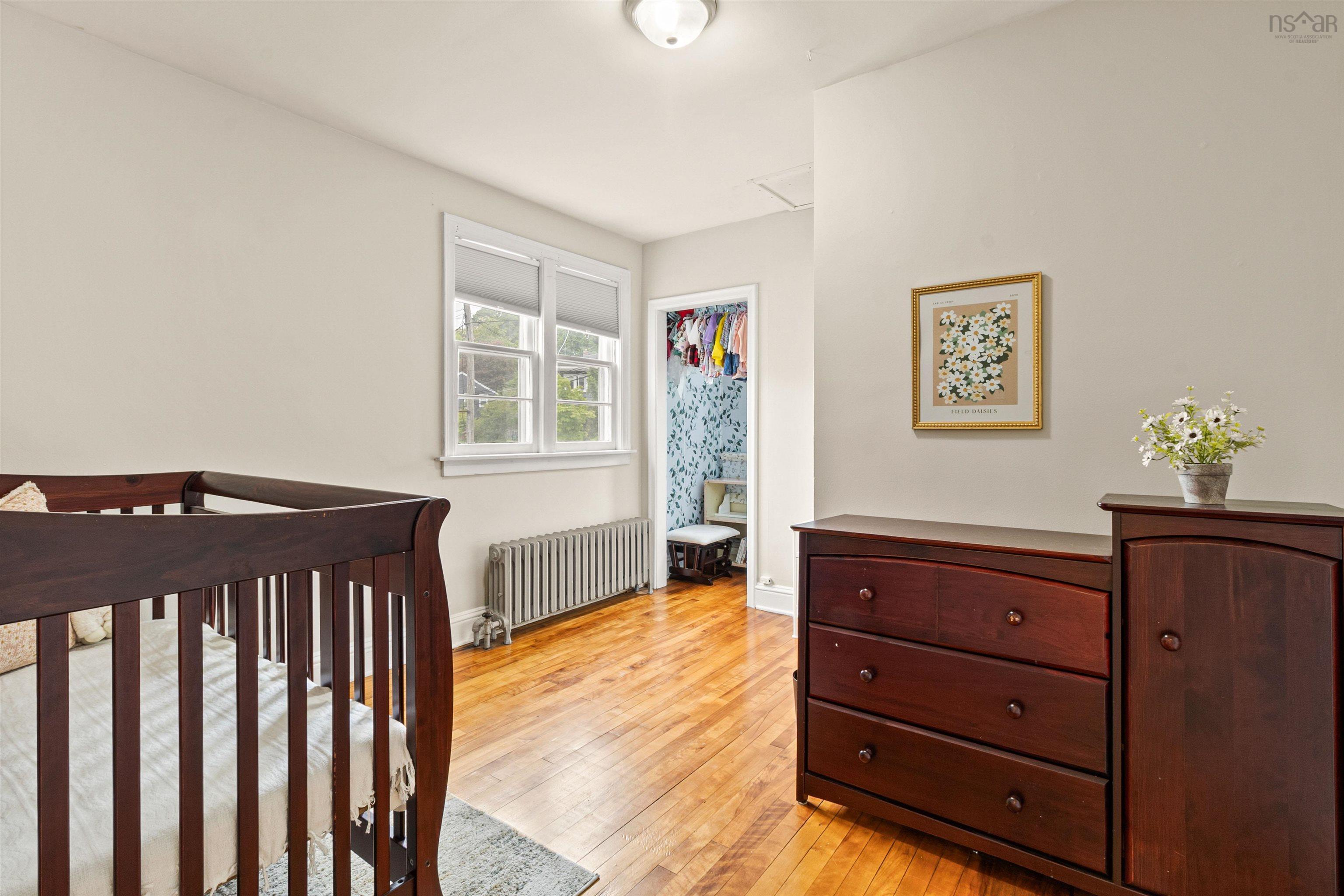 412 Portland Street photo #15