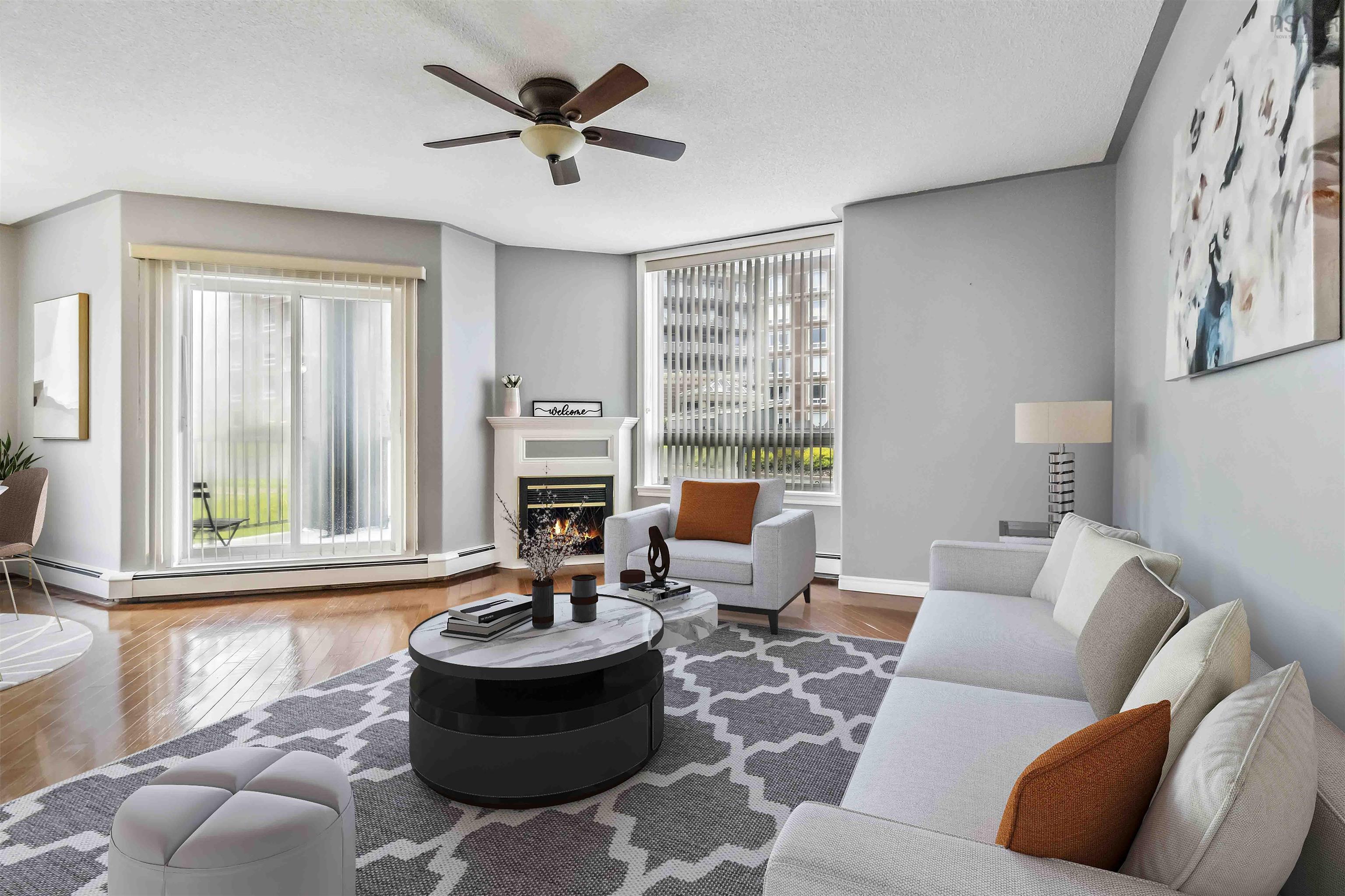 102 10 Regency Park Drive photo #18