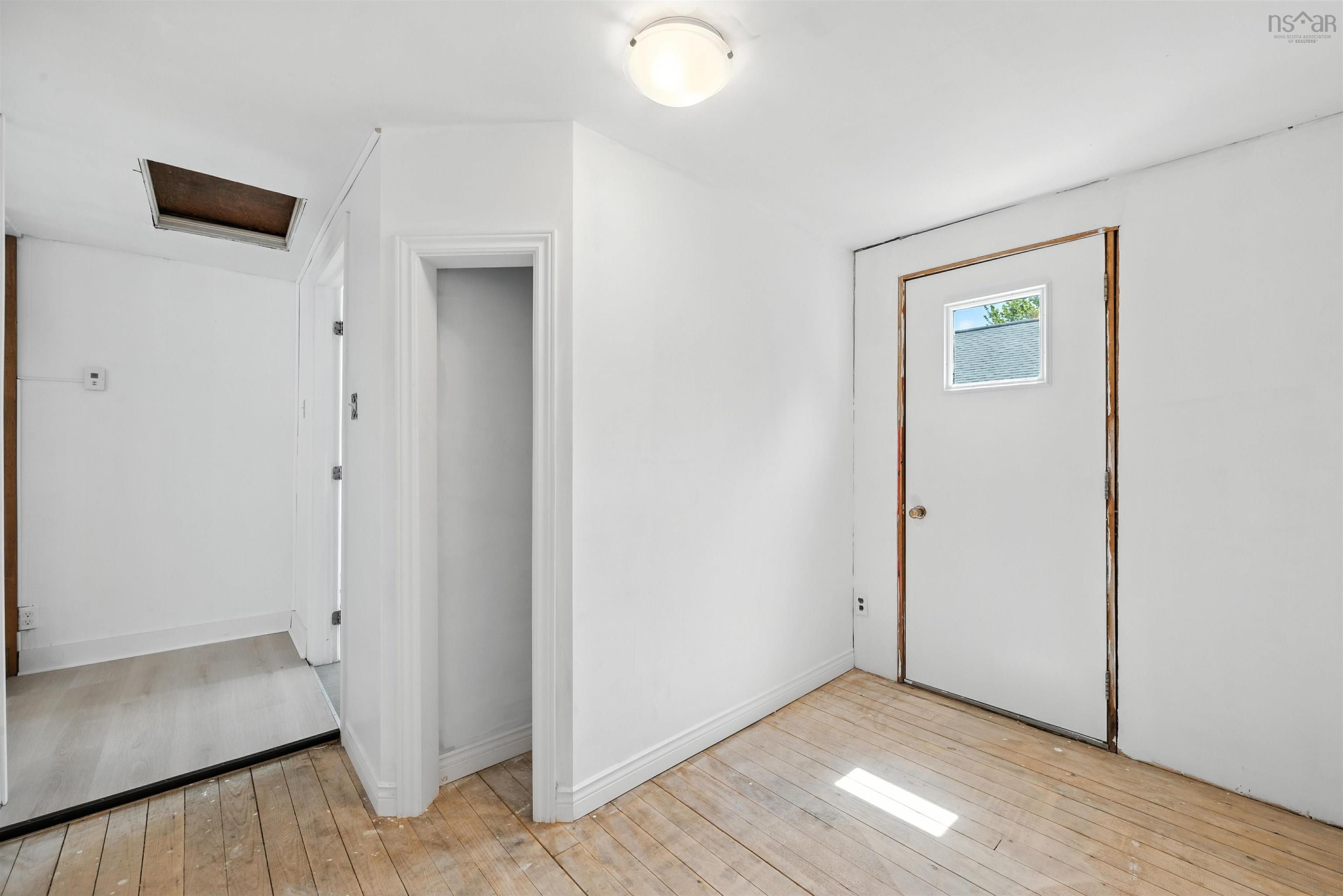26 Franklyn Street photo #18