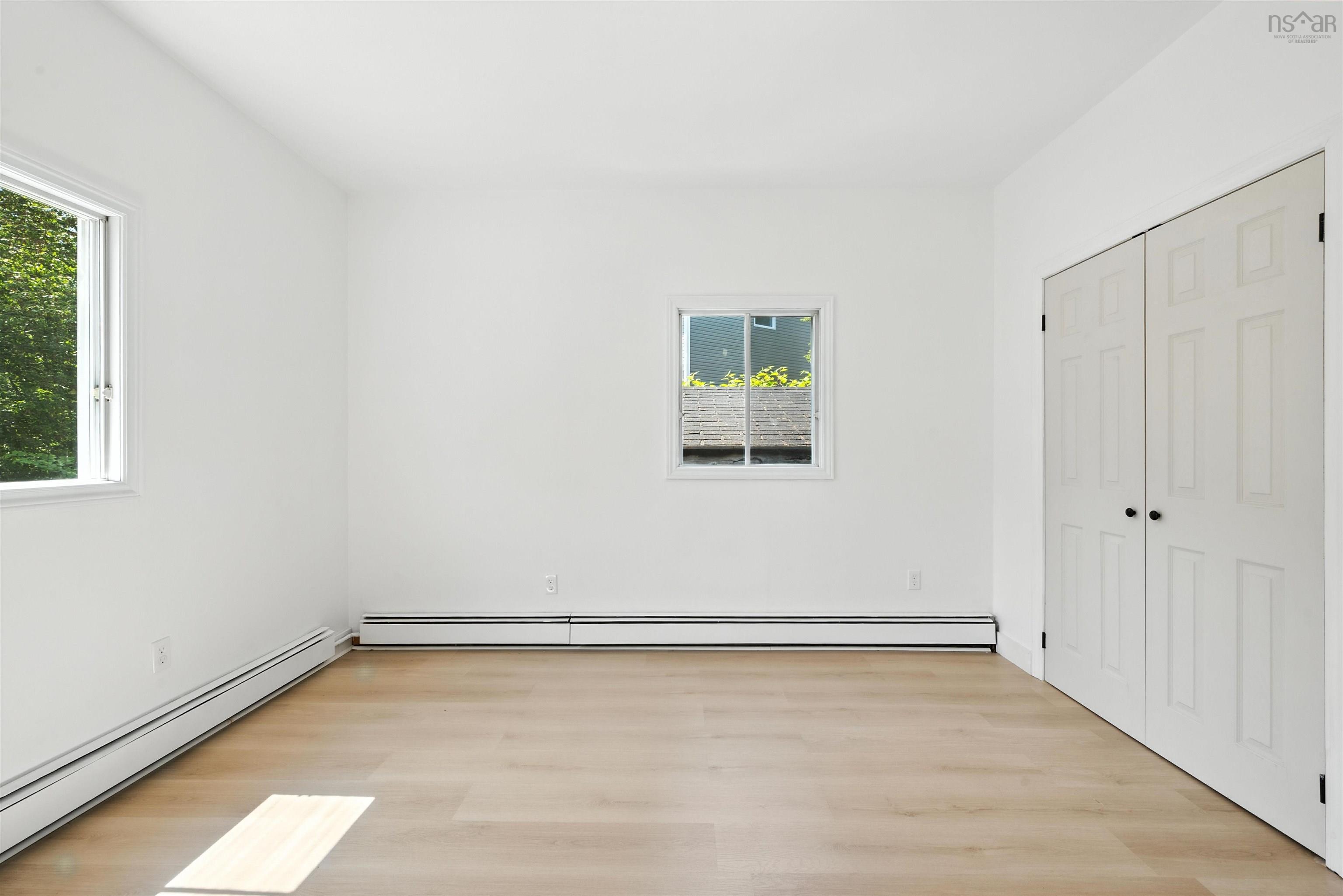 26 Franklyn Street photo #24