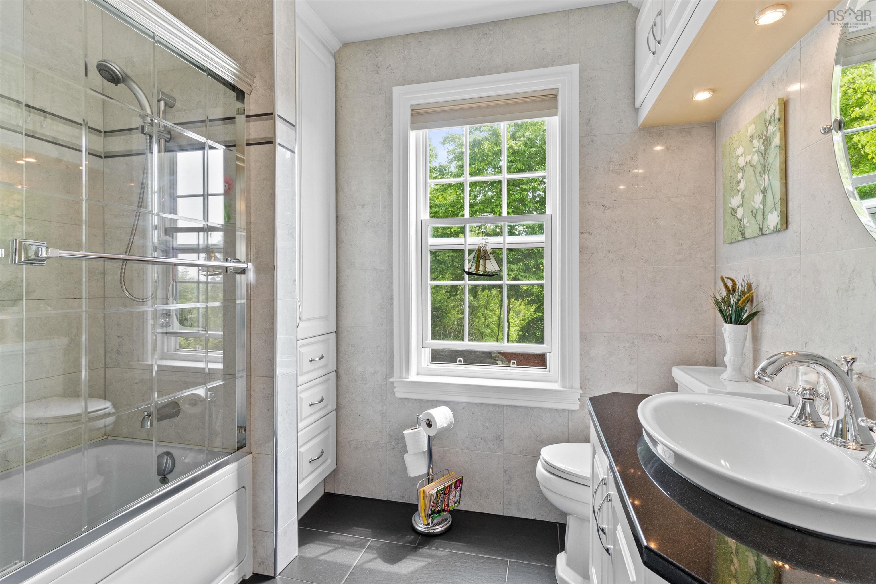 1900 Waverley Road photo #27