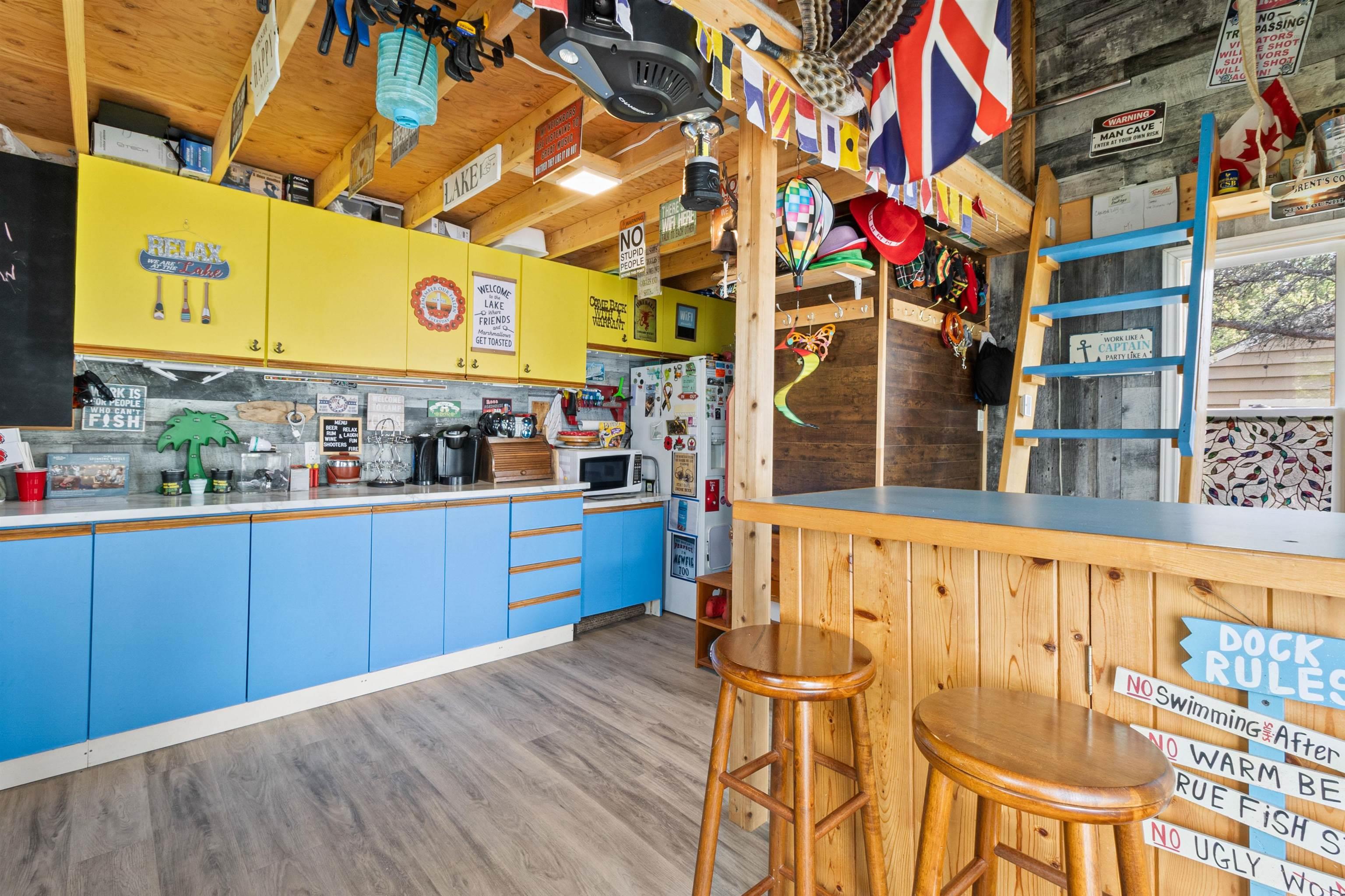 1900 Waverley Road photo #9