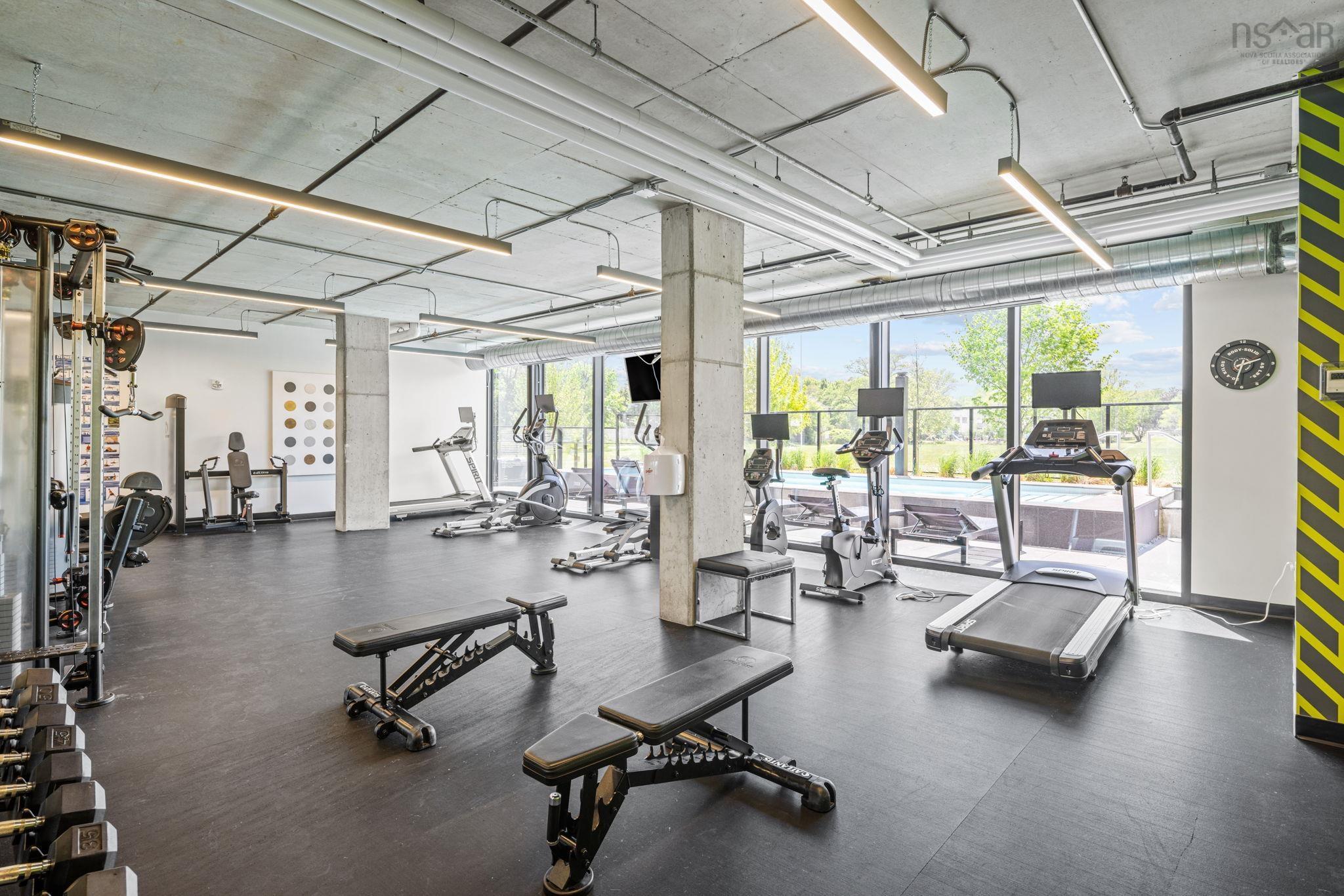 618 1048 Wellington Street photo #21