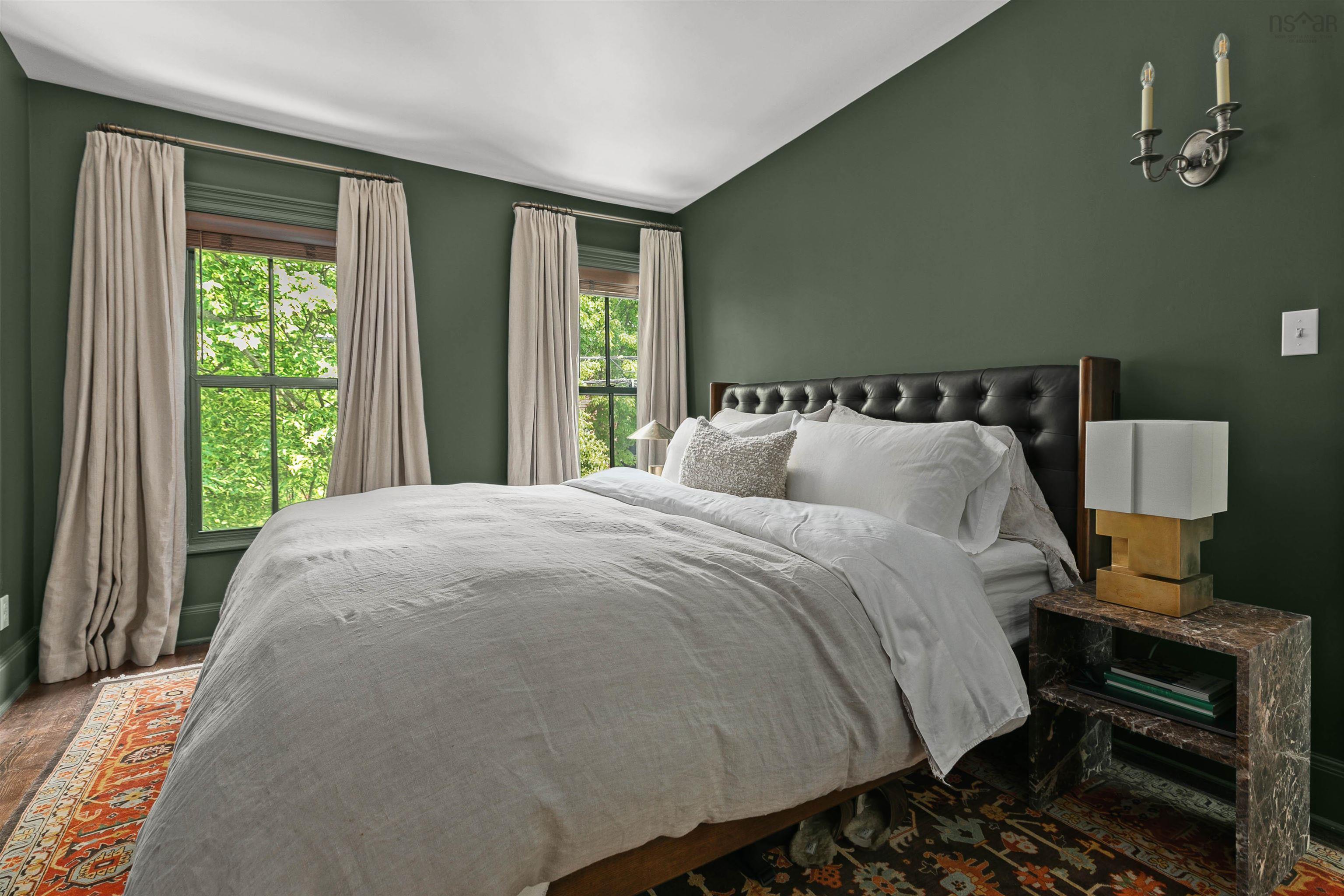 2476 John Street photo #26