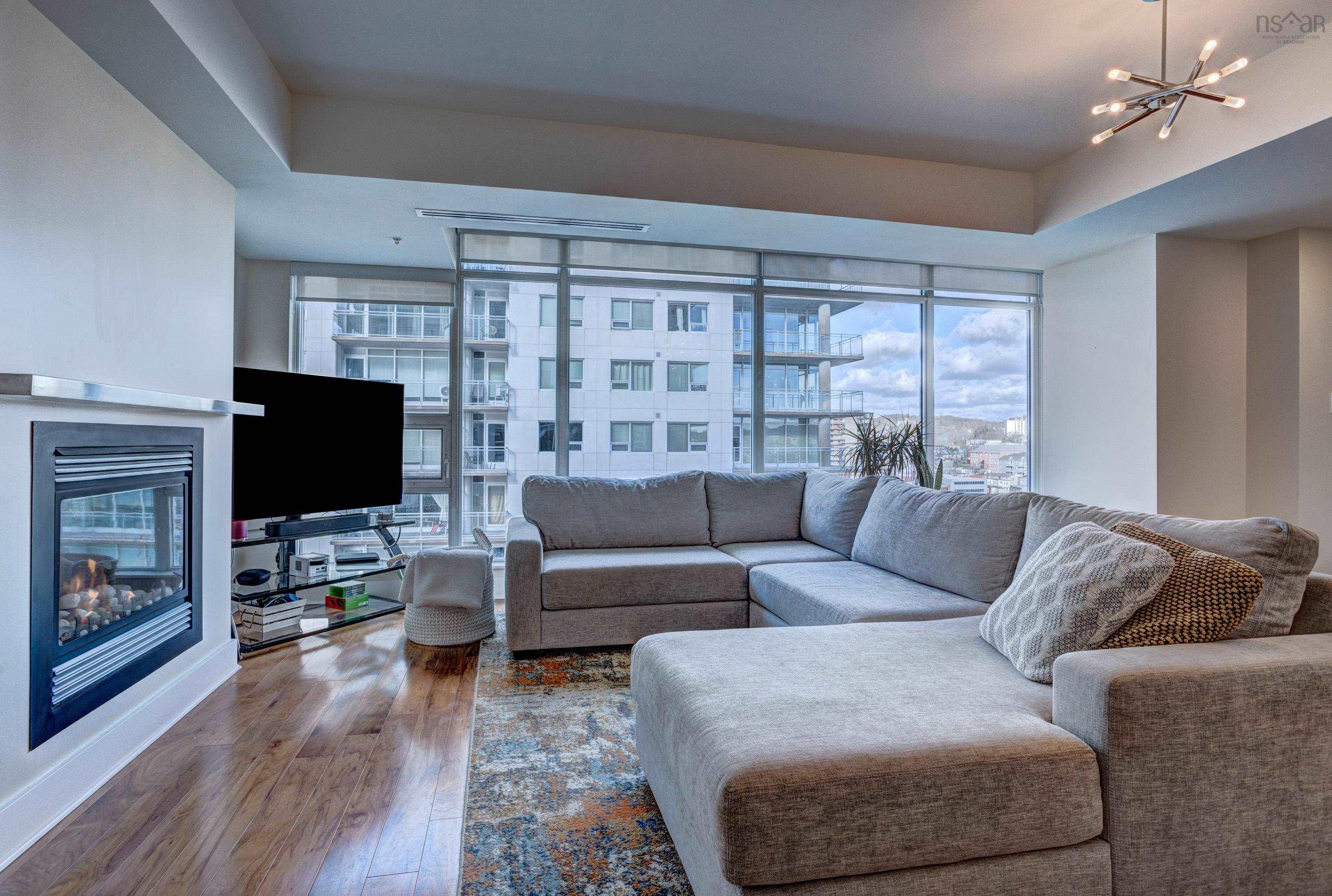 806 31 King's Wharf Place photo #24