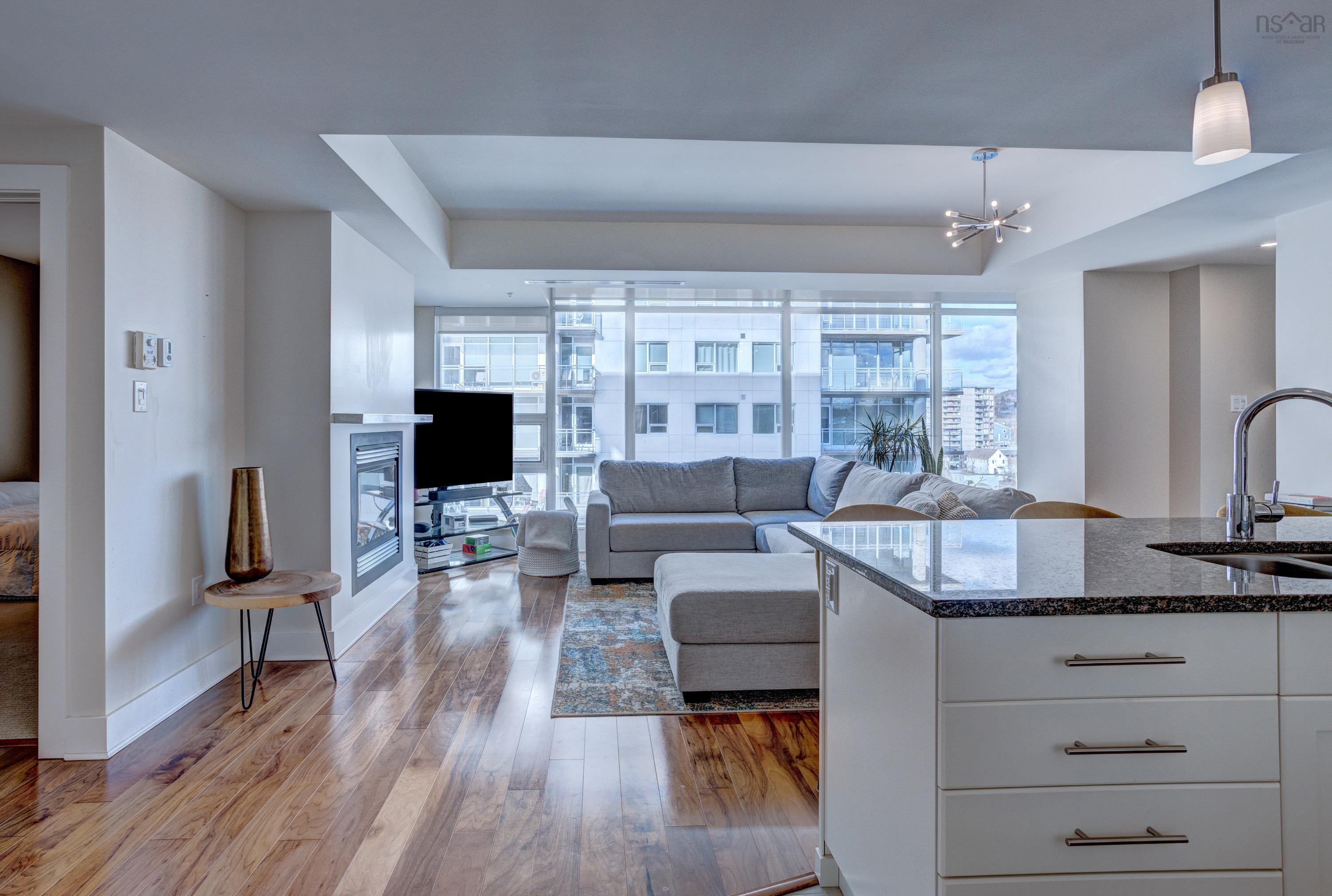 806 31 King's Wharf Place photo #8